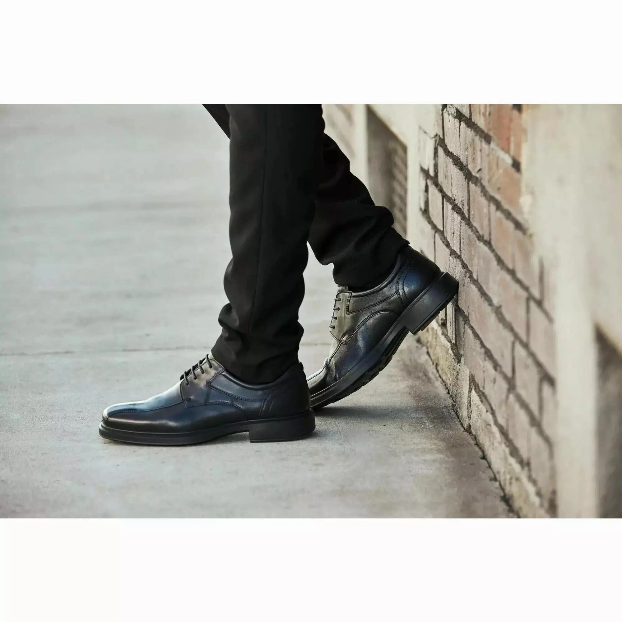 ECCO HELSINKI 2.0 BIKE TOE - FINAL SALE! Ecco premium leather footwear
