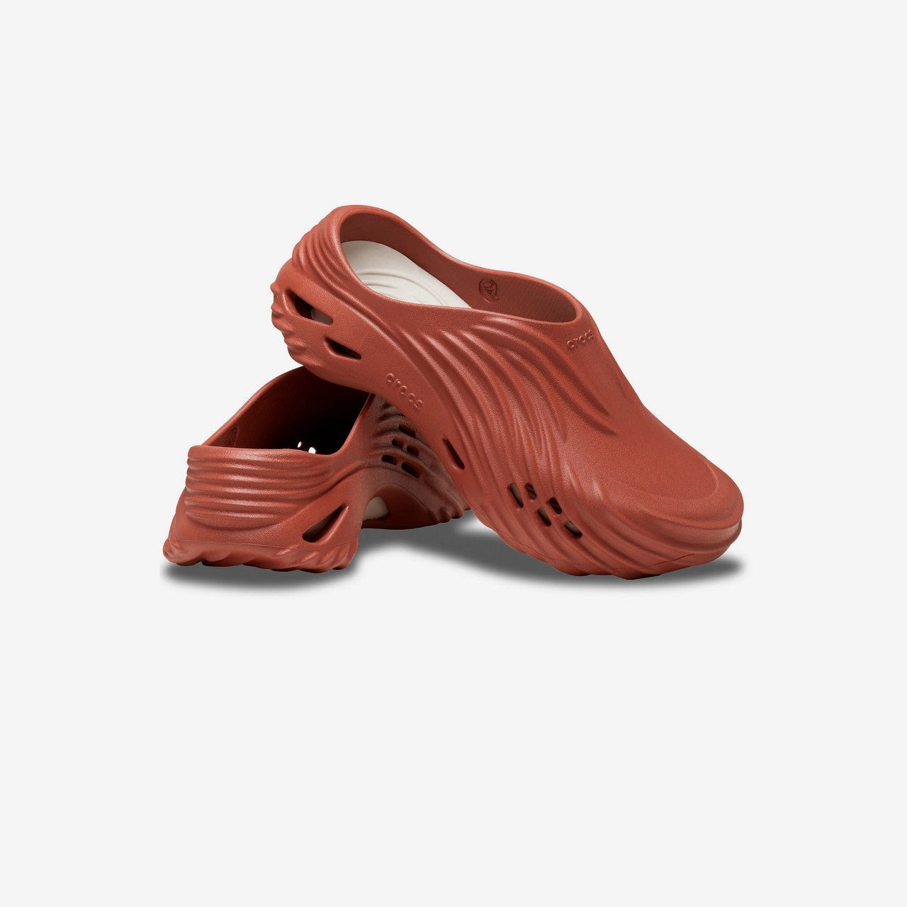 Echo Wave Speed racing sneakers