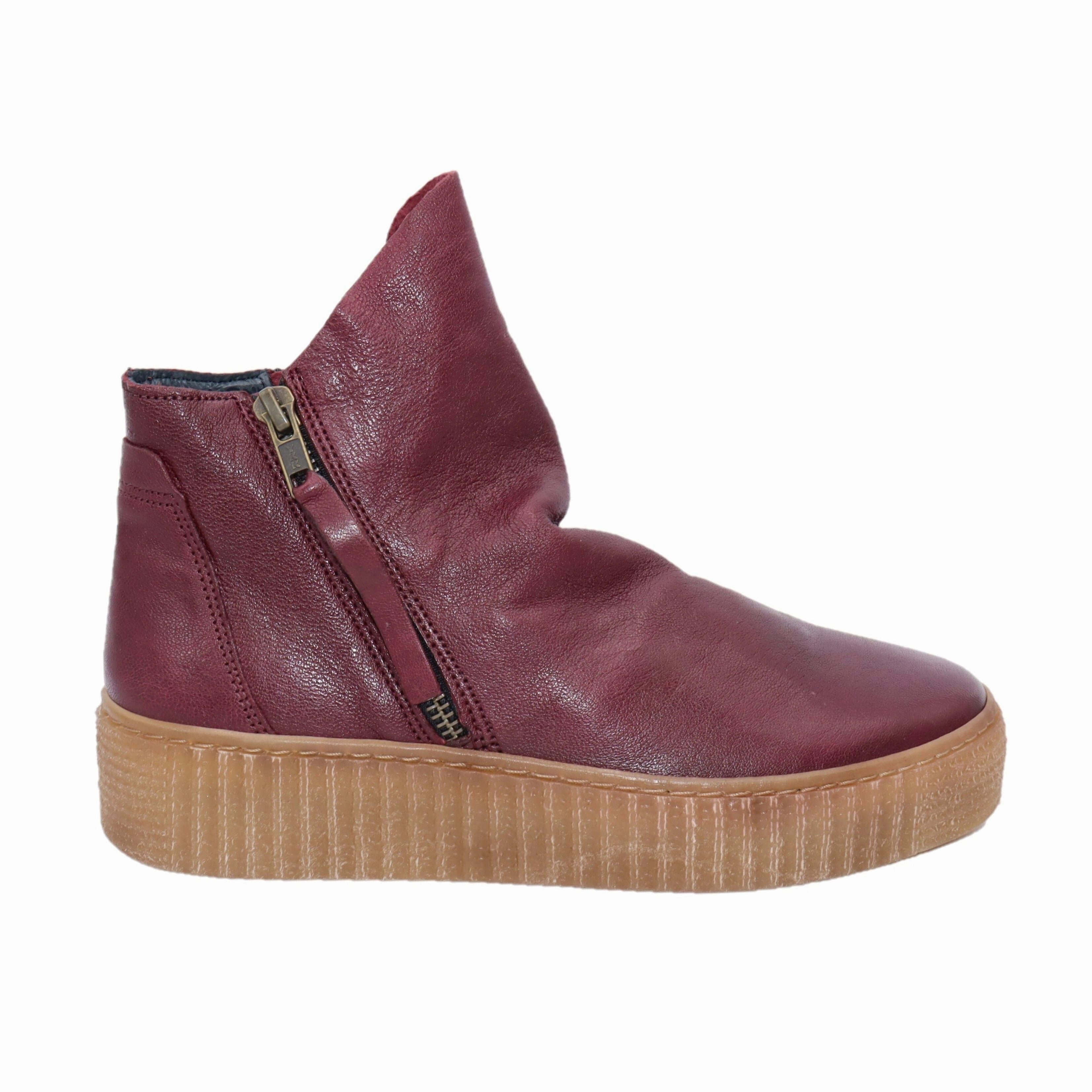 ERIC MICHAEL ZELDA - FINAL SALE! Laurevan Eric Michael handmade comfort shoes