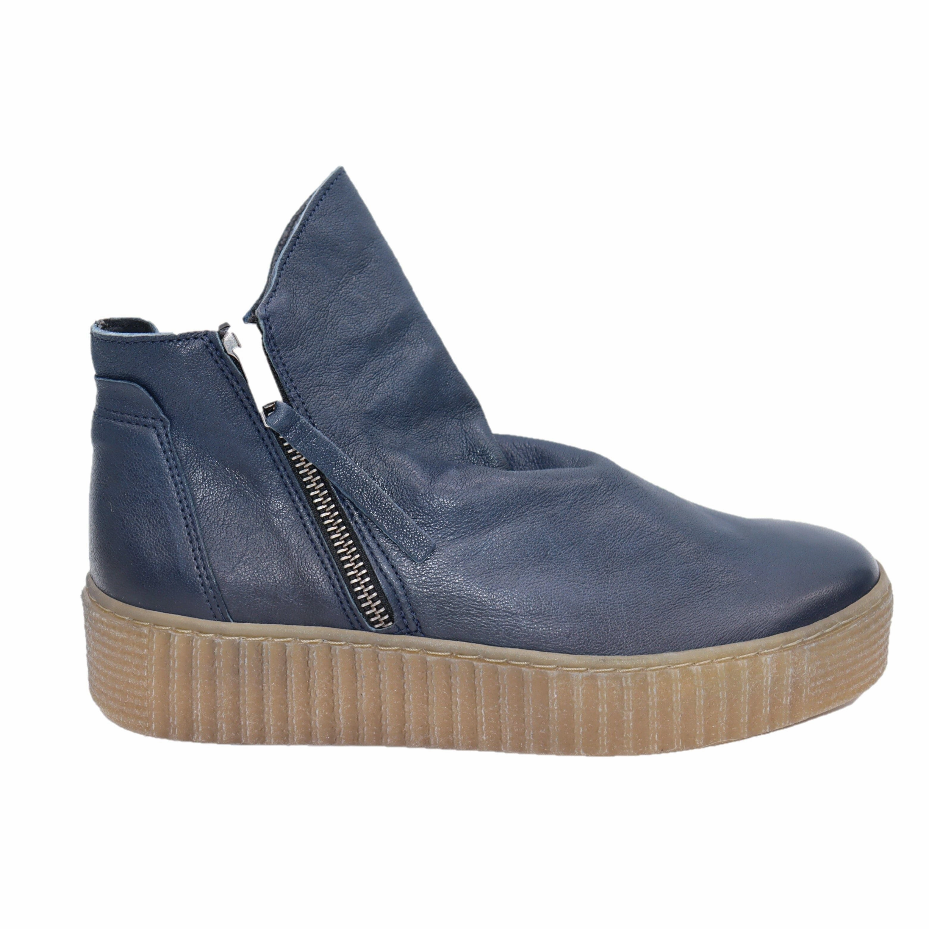 ERIC MICHAEL ZELDA - FINAL SALE! Laurevan Eric Michael to Minnetonka