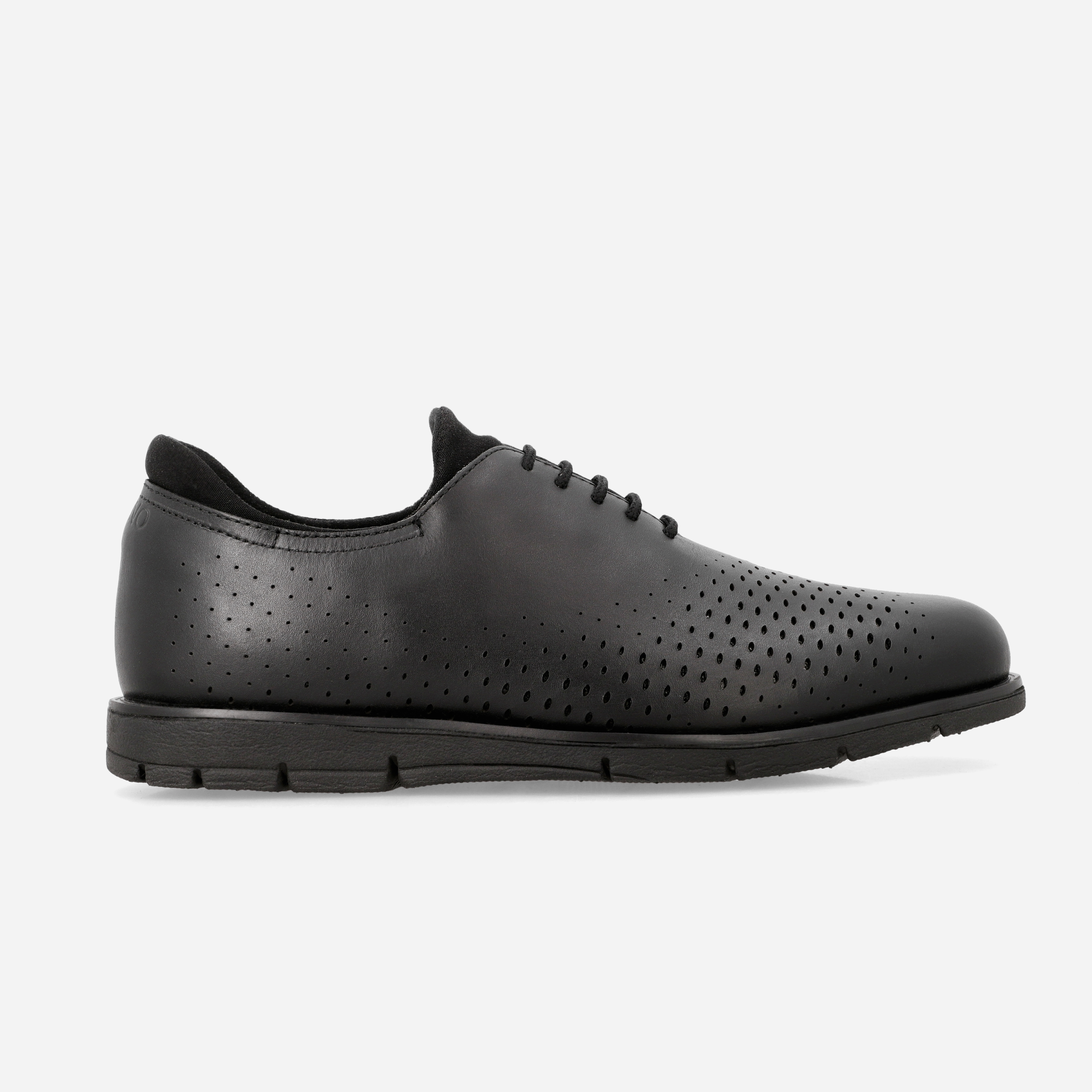 Fadano - Glides Hybrid Business Oxfords Black Fadano formal shoes with sleek leather design