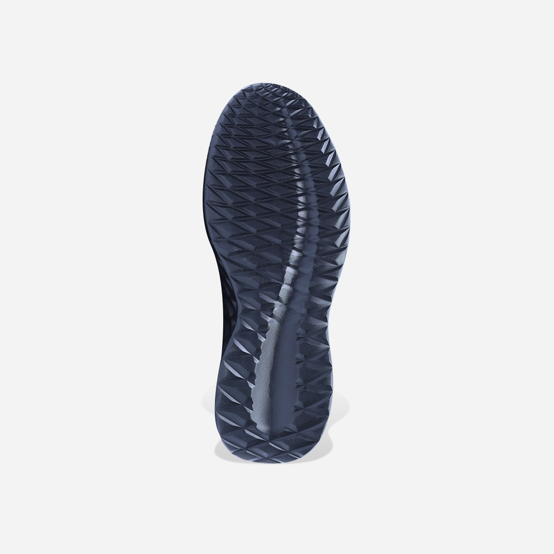 Fadano - Quantum Strides - Black Fadano trendy shoe designs