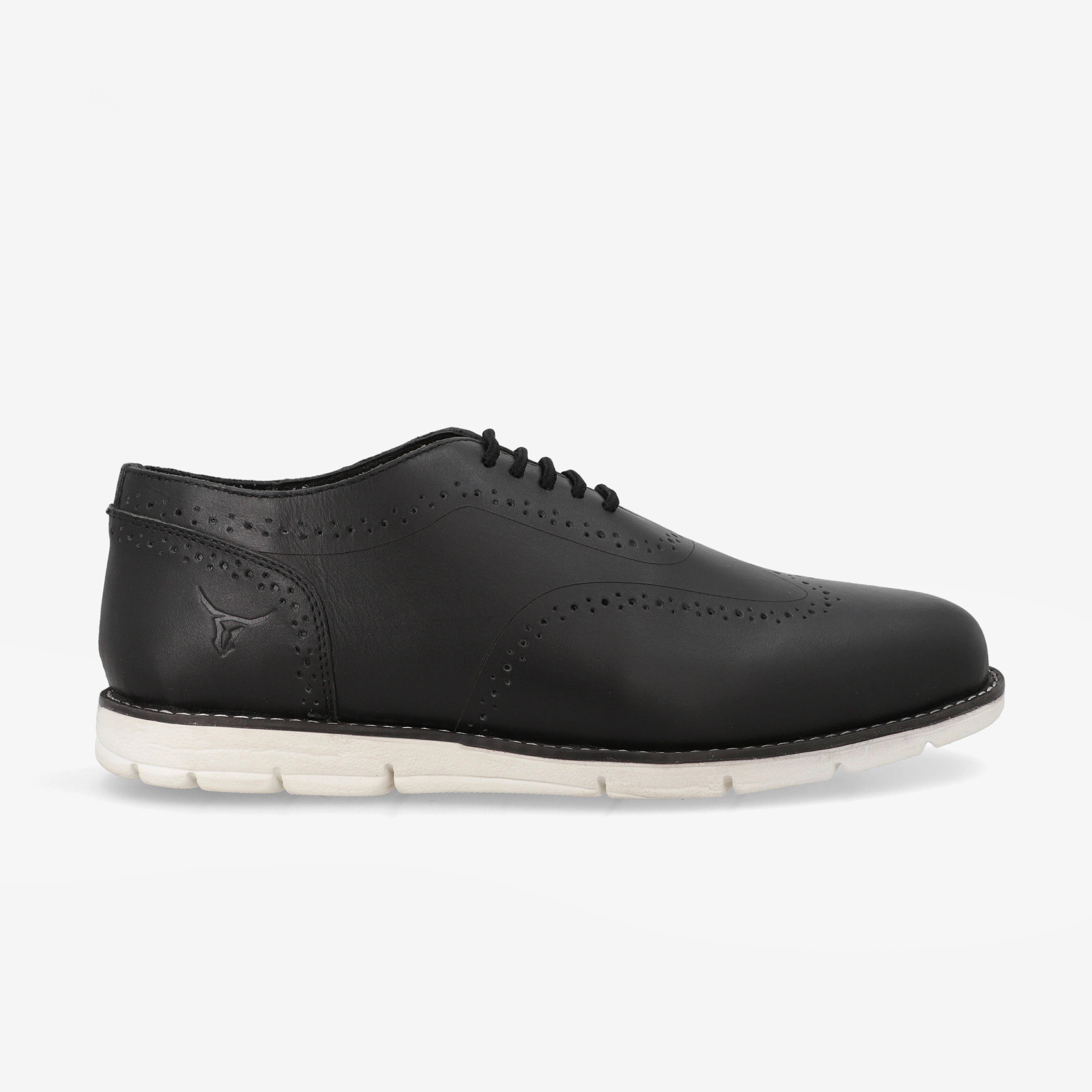 Fadano - VentureFlex Men's Wingtip Oxfords Black / White Fadano formal shoes with sleek leather design
