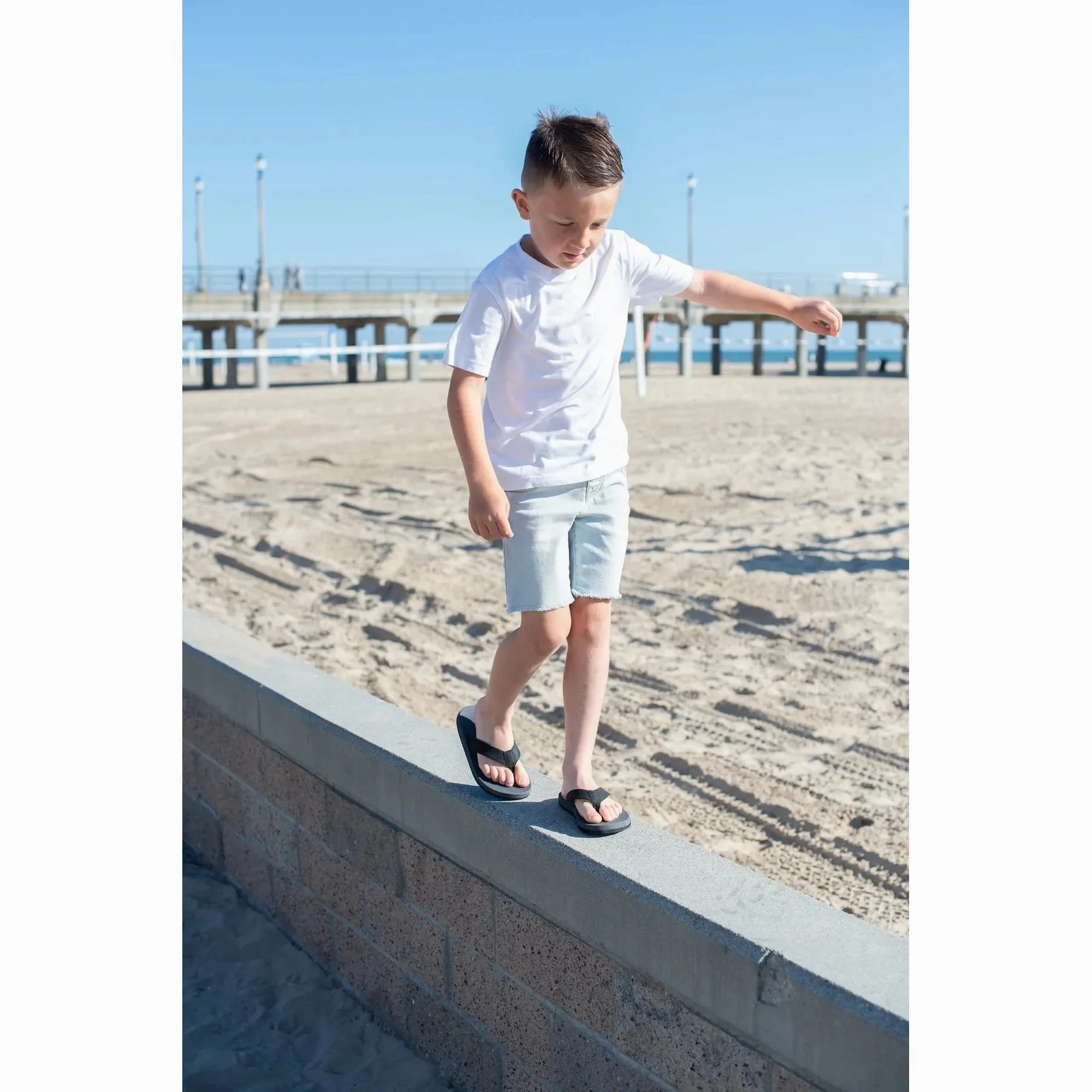 FLOJOS OLA SANDAL KIDS' Flojos comfortable summer shoes