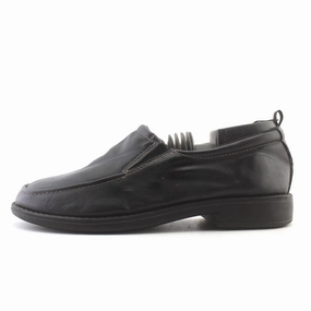 GEORGE . George affordable sneakers for everyday use