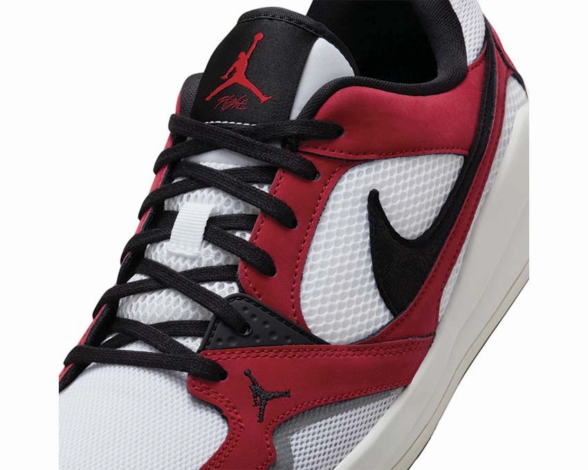 Jordan CMFT Era "Chicago" Timeless hoop footwear