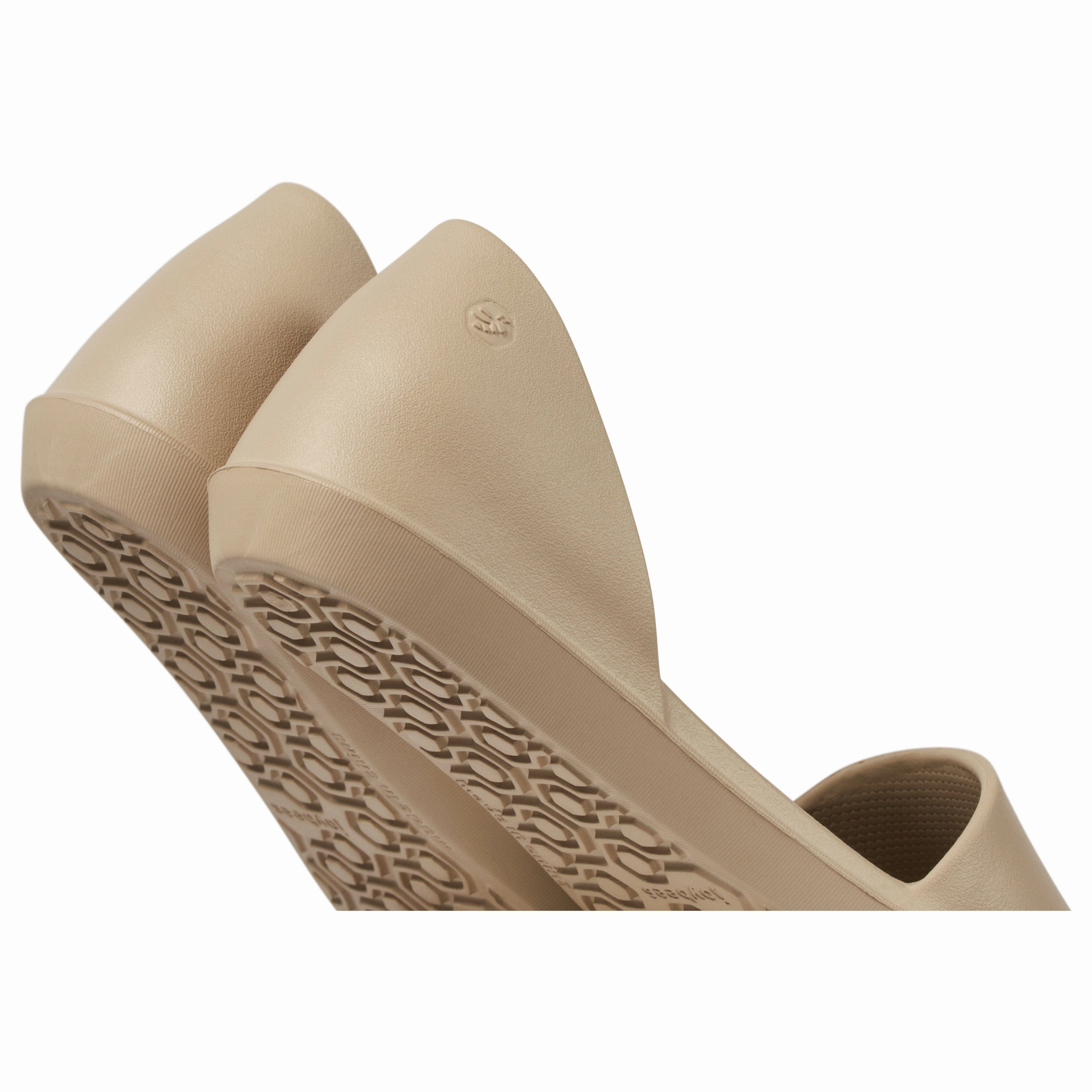 JOYBEES FRIDAY FLAT SOLID - FINAL SALE! Joybees kids' playful casual shoes