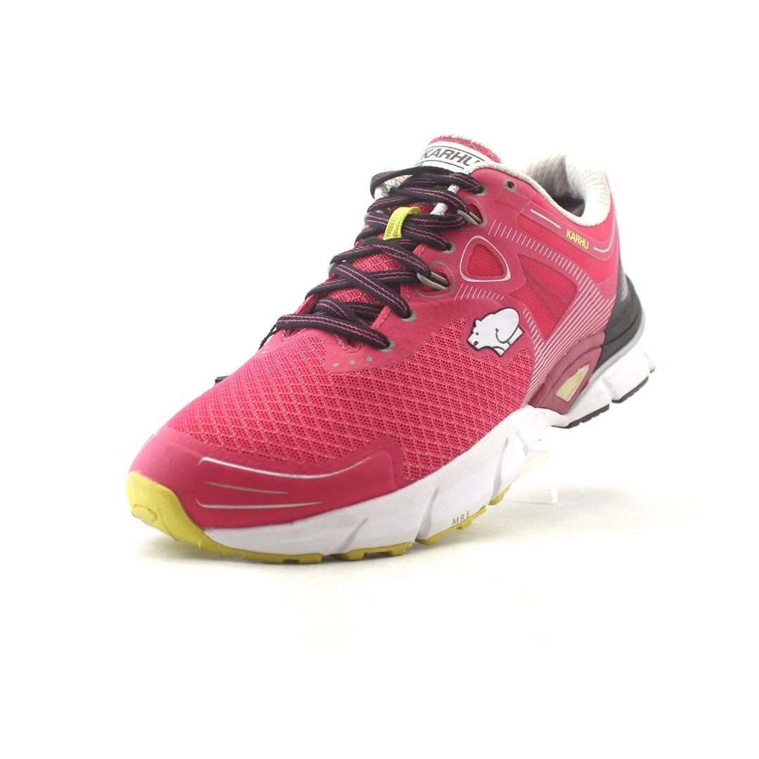 KARHU FLUID 6 Karhu retro-inspired athletic shoes