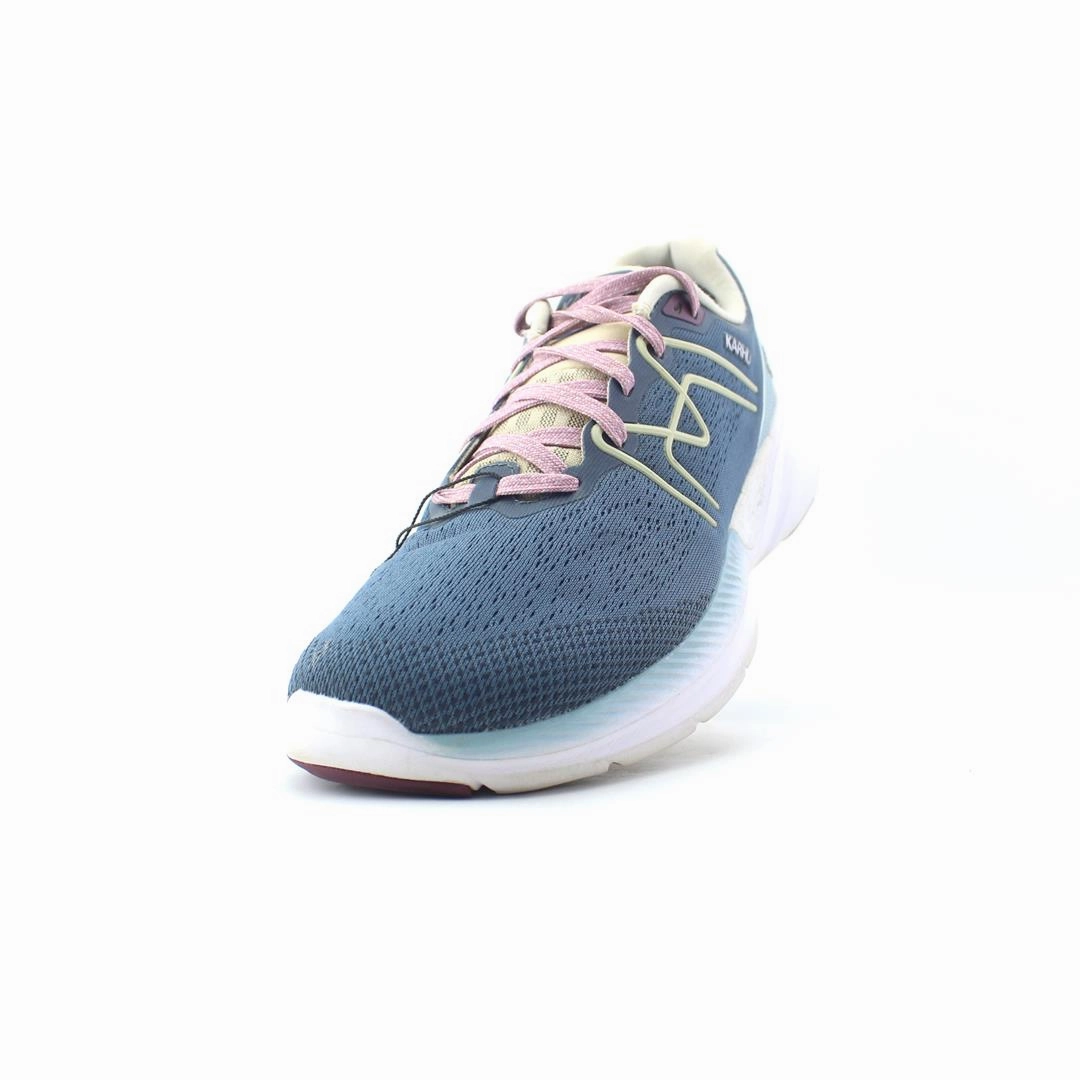 KARHU  FUSION 3.5 Karhu retro-inspired athletic shoes