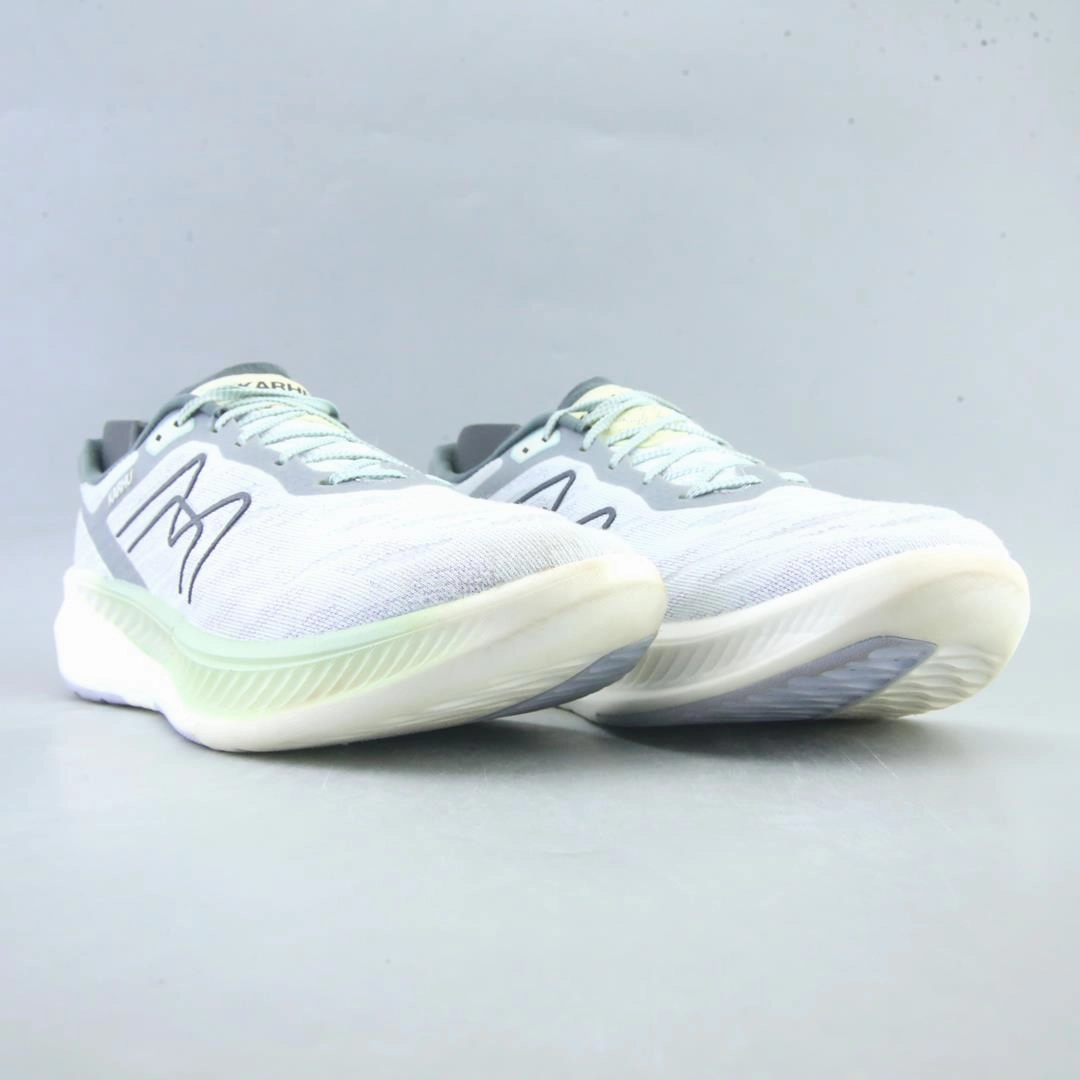 KARHU FUSION 4.0 Karhu retro-inspired athletic shoes