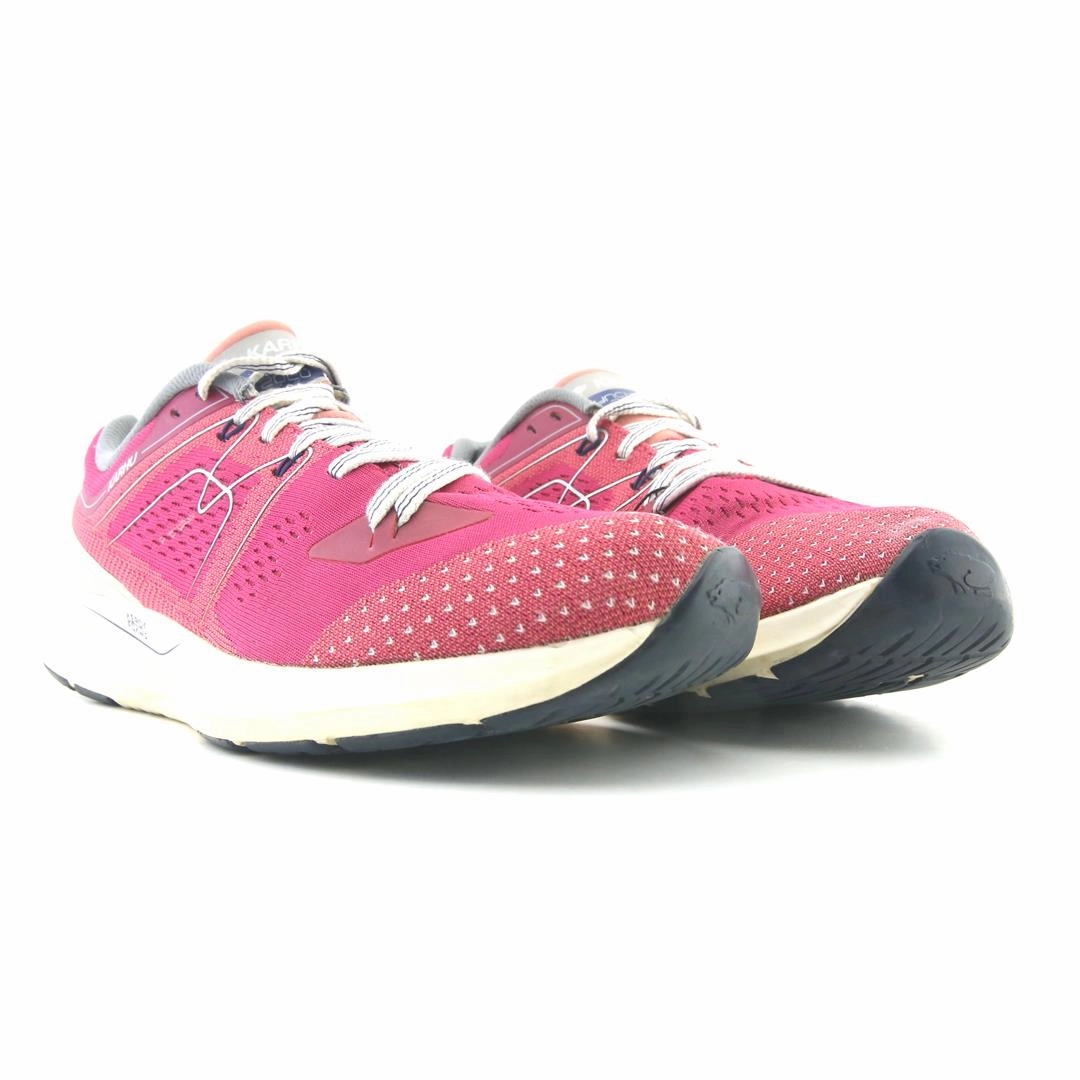 KARHU SYNCHRON 2020 Karhu retro-inspired athletic shoes