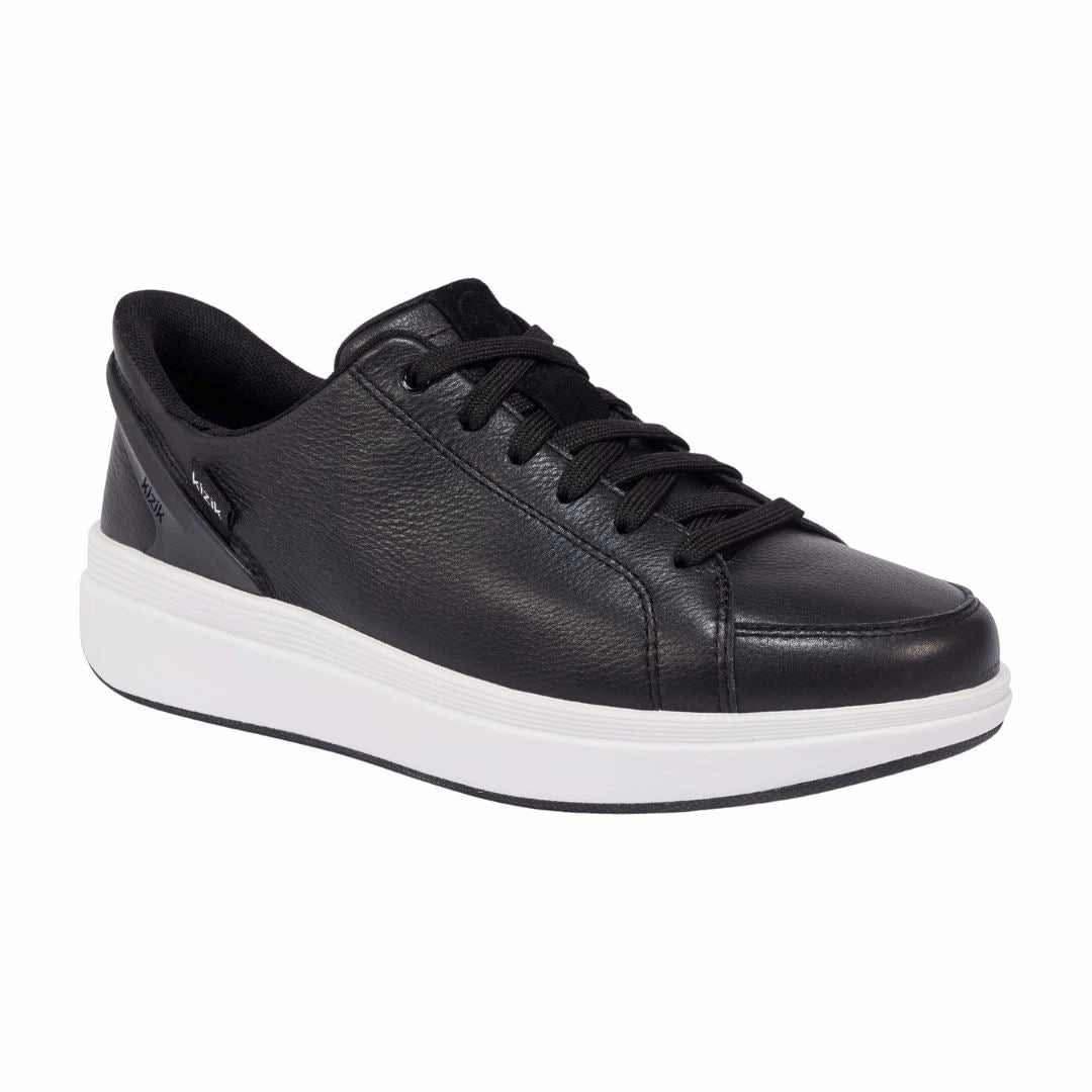 KIZIK SYDNEY WOMEN'S MEDIUM AND WIDE Kizik slip-on shoes with hands-free design