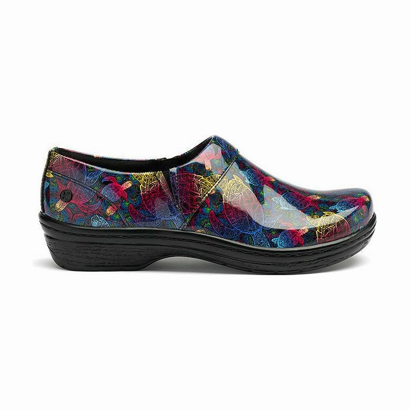 KLOGS MISSION PATENT MEDIUM AND WIDE - FINAL SALE! Klogs comfortable work clogs
