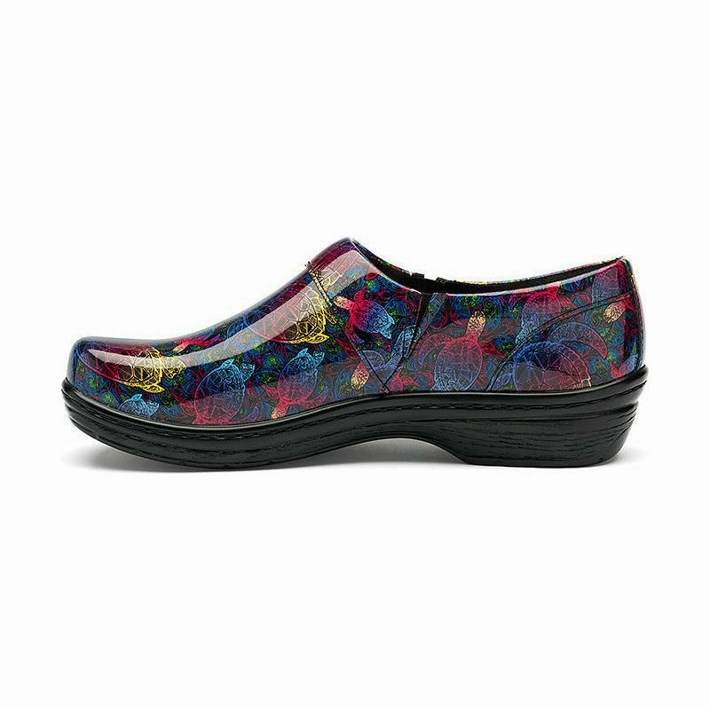 KLOGS MISSION PATENT MEDIUM AND WIDE - FINAL SALE! Klogs comfortable work clogs