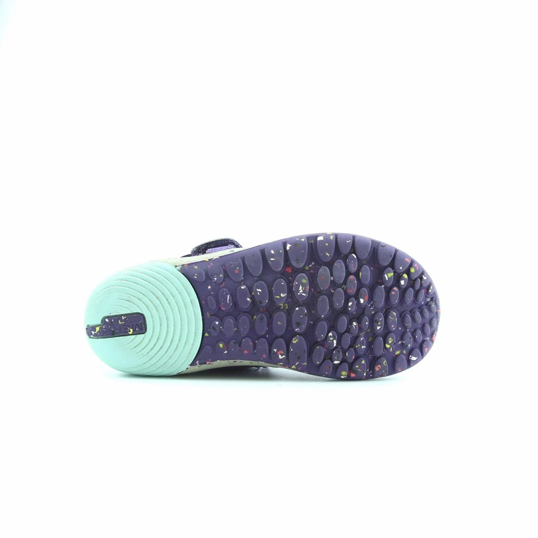 MERRELL . Merrell outdoor shoe looks