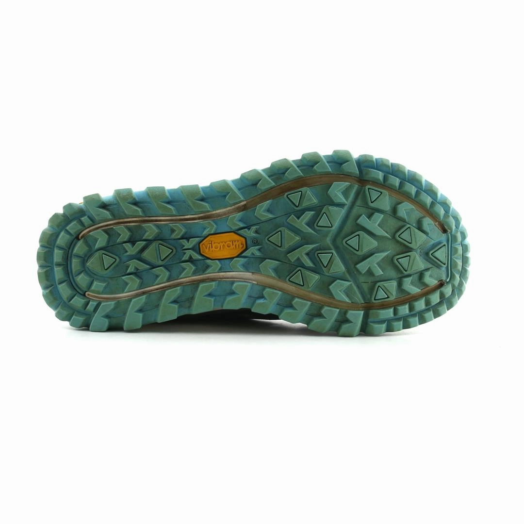 MERRELL ANTORA Merrell outdoor shoe looks