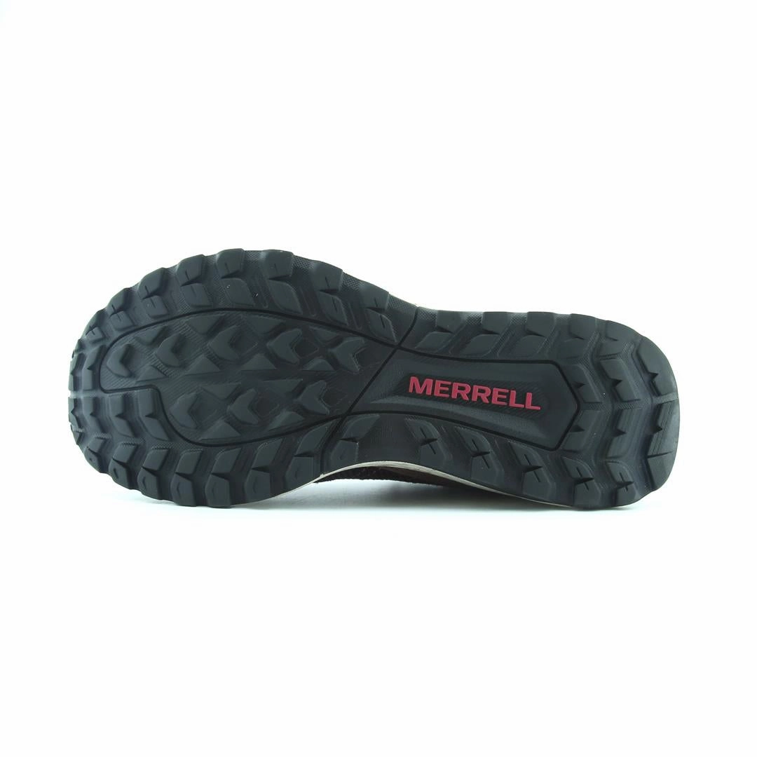 MERRELL FLY STRIKE Merrell outdoor shoe looks