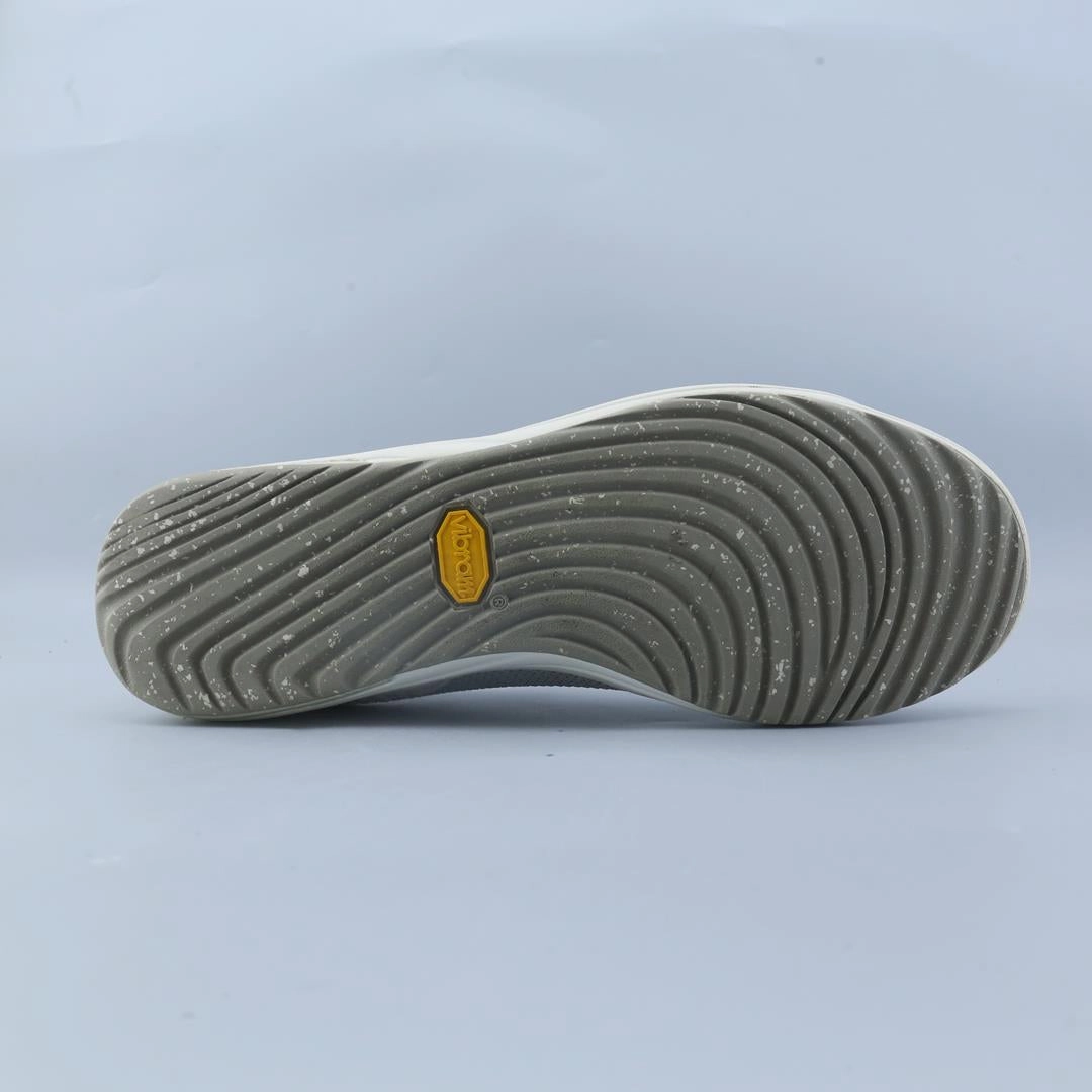 MERRELL GRIDWAY Merrell outdoor shoe looks