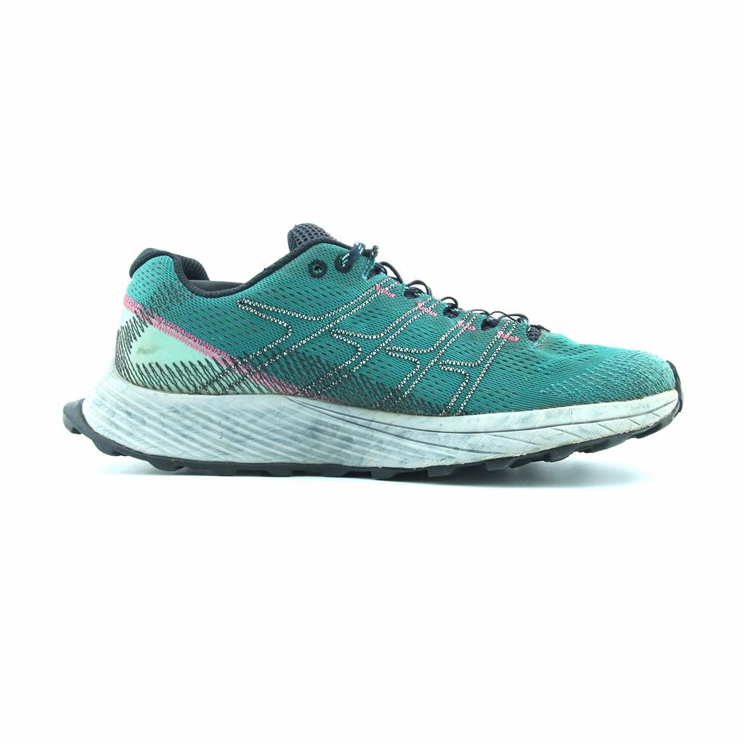MERRELL MOAB FLIGHT Merrell outdoor shoe looks