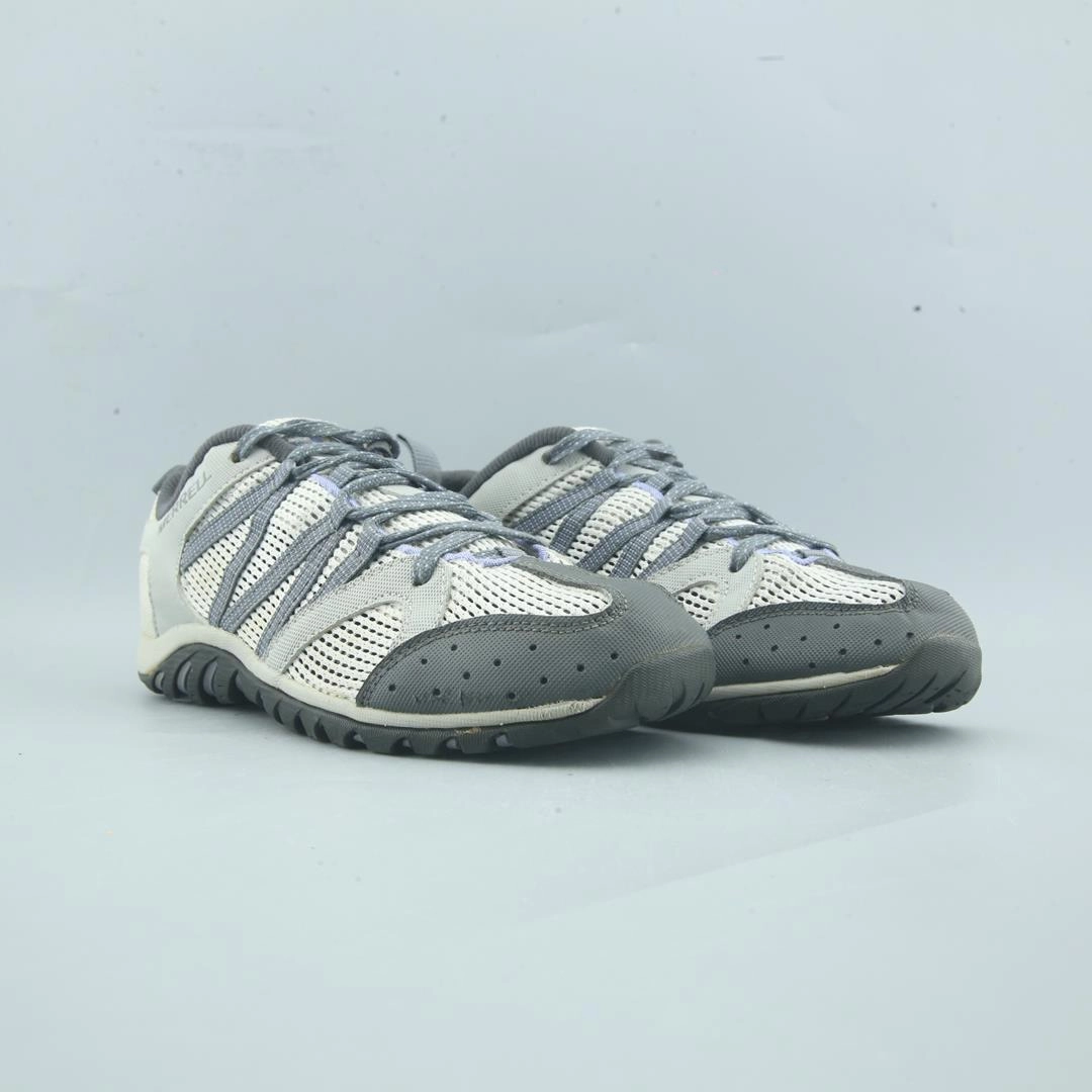 MERRELL MYKOS JET Merrell outdoor shoe looks