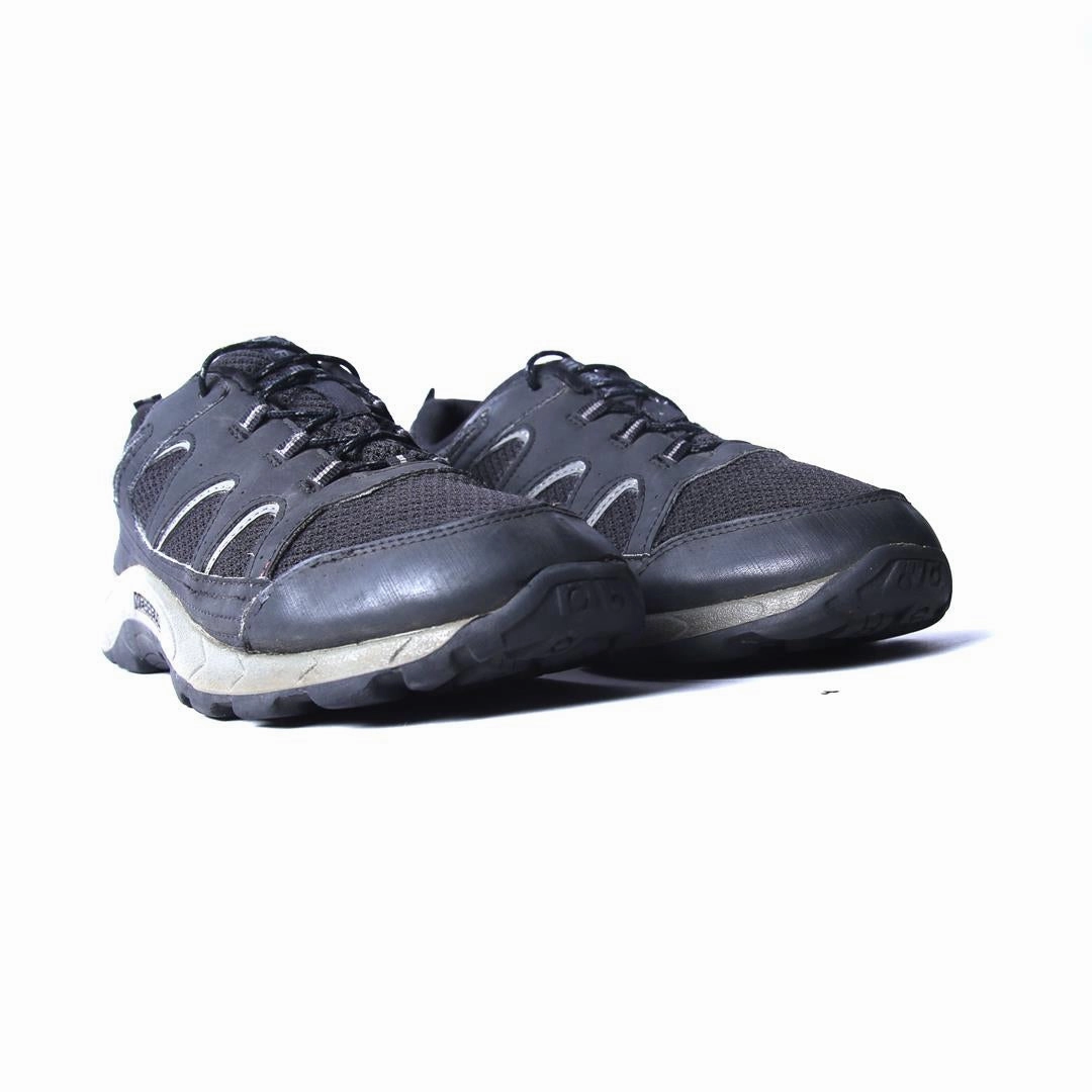 MERRELL OAKCREEK LOW Merrell outdoor shoe looks