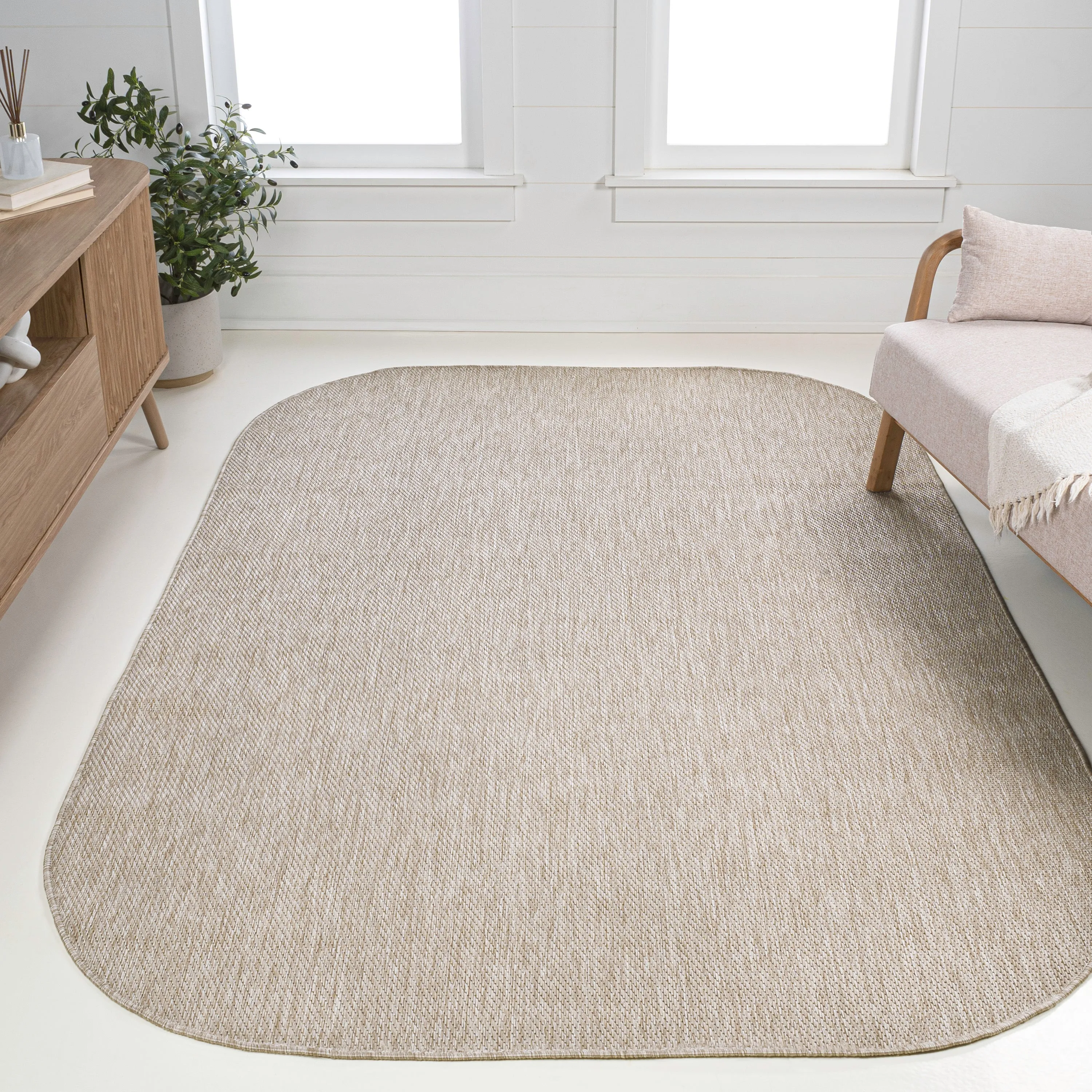 Miles Modern Minimalist Radius Corner Solid Indoor/Outdoor Shaped Area Rug Jonathan Y Home