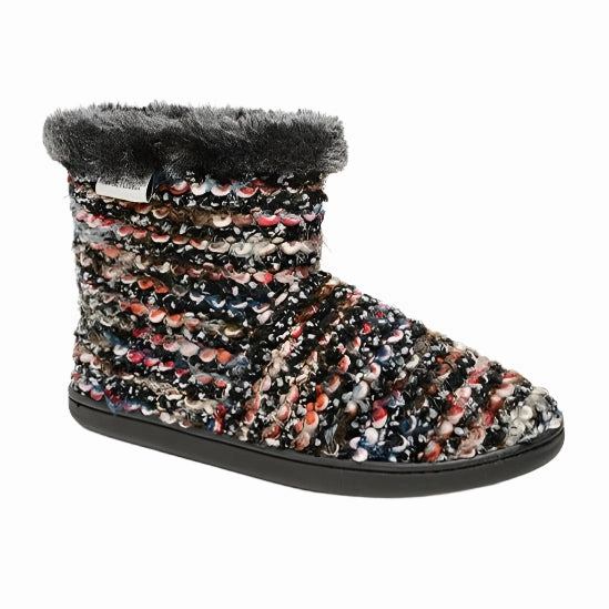 MINNETONKA BETTY WOMEN'S - FINAL SALE! Minnetonka moccasins with soft suede