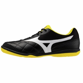 Mizuno MRL Sala Club Adults Indoor Football Boots Mizuno football boots with firm ground grip