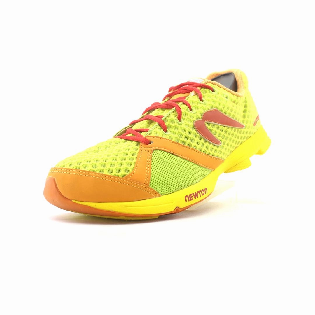 NEWTON DISTANCE 12 Newton innovative running shoes