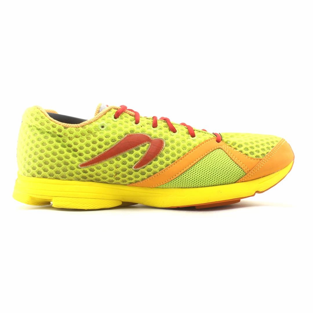 NEWTON DISTANCE 12 Newton innovative running shoes