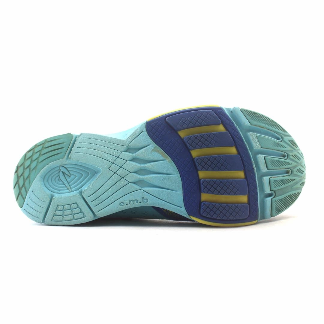 NEWTON DISTANCE 3 Newton innovative running shoes