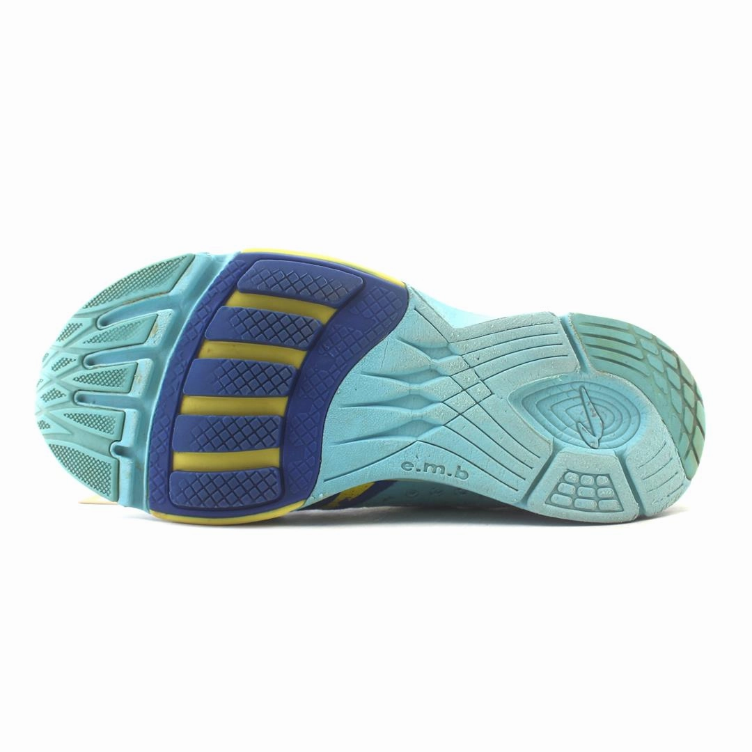 NEWTON DISTANCE 3 Newton innovative running shoes