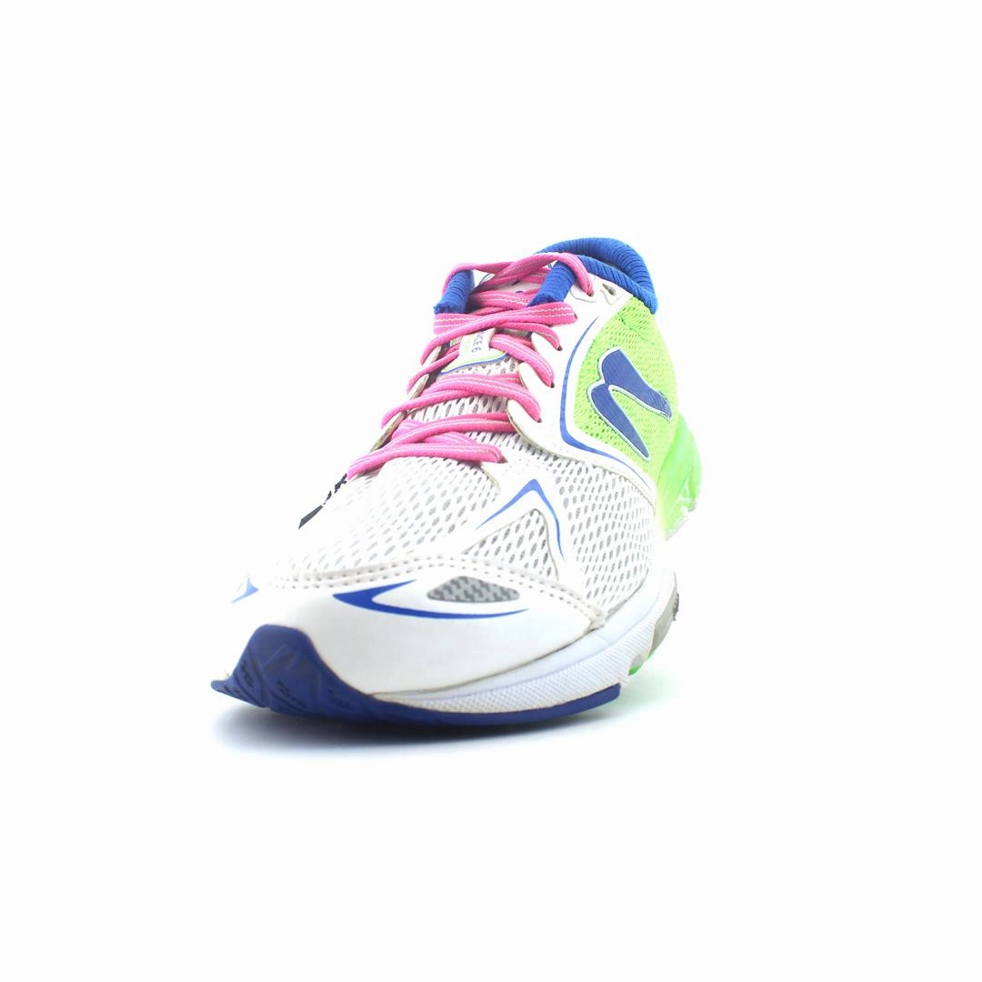 NEWTON DISTANCE 6 Newton innovative running shoes