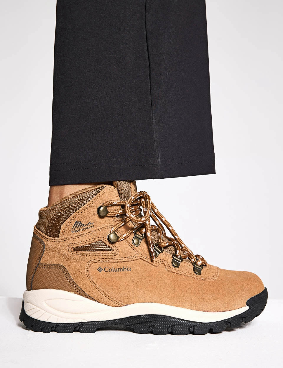 Newton Ridge Plus Waterproof Amped Hiking Boot - Elk/Dark Stone Columbia outdoor performance shoes