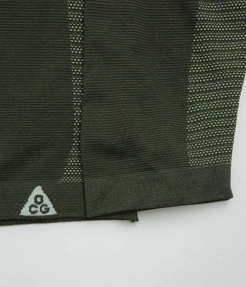 Nike ACG Delta River Long Sleeve T-Shirt - Sequoia / Barely Volt Nike ACG Outdoor Clothing