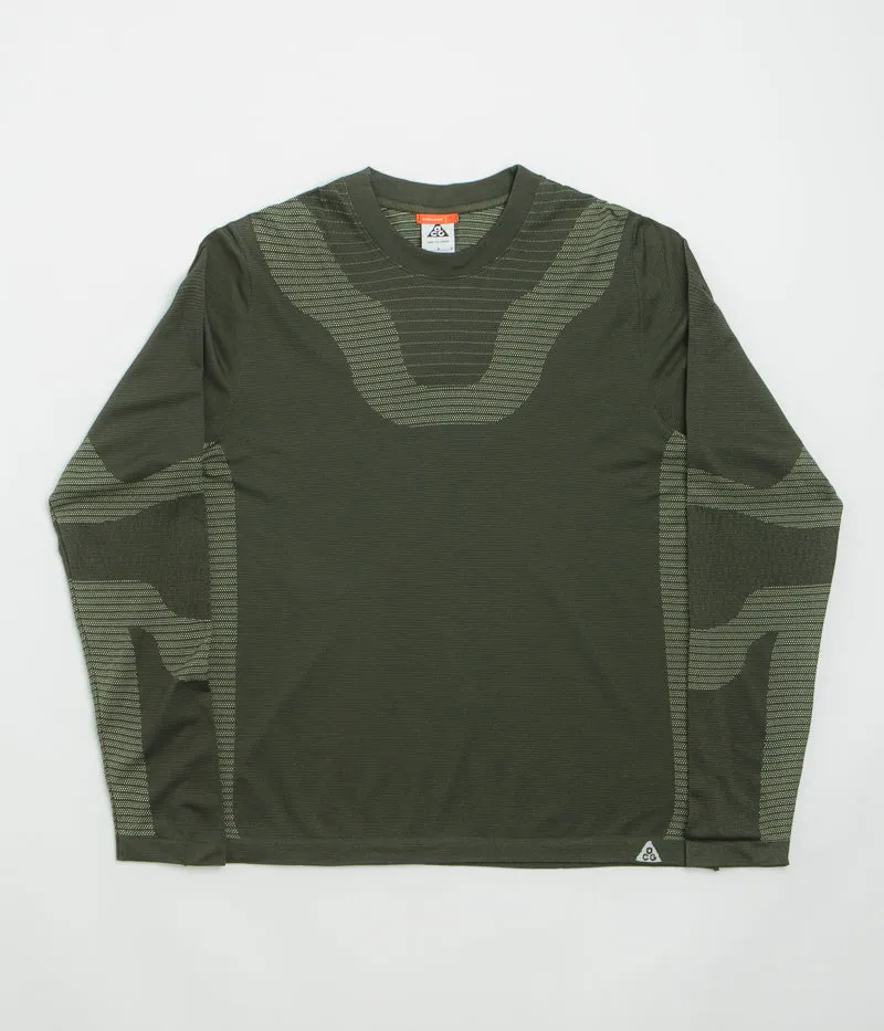 Nike ACG Delta River Long Sleeve T-Shirt - Sequoia / Barely Volt Nike ACG Outdoor Clothing