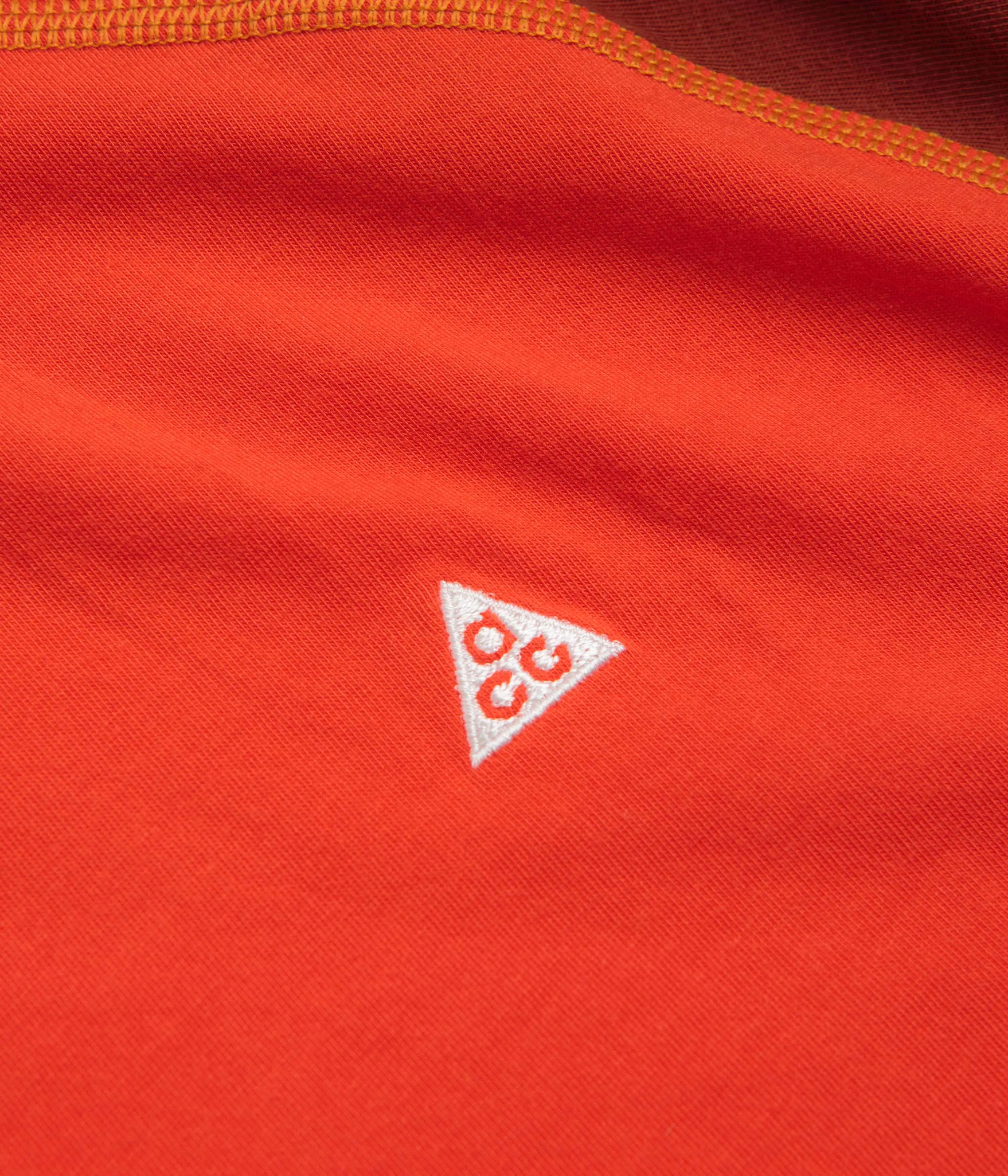 Nike ACG Goat Rocks T-Shirt - Picante Red / Cinnamon / Summit White Nike ACG Outdoor Clothing