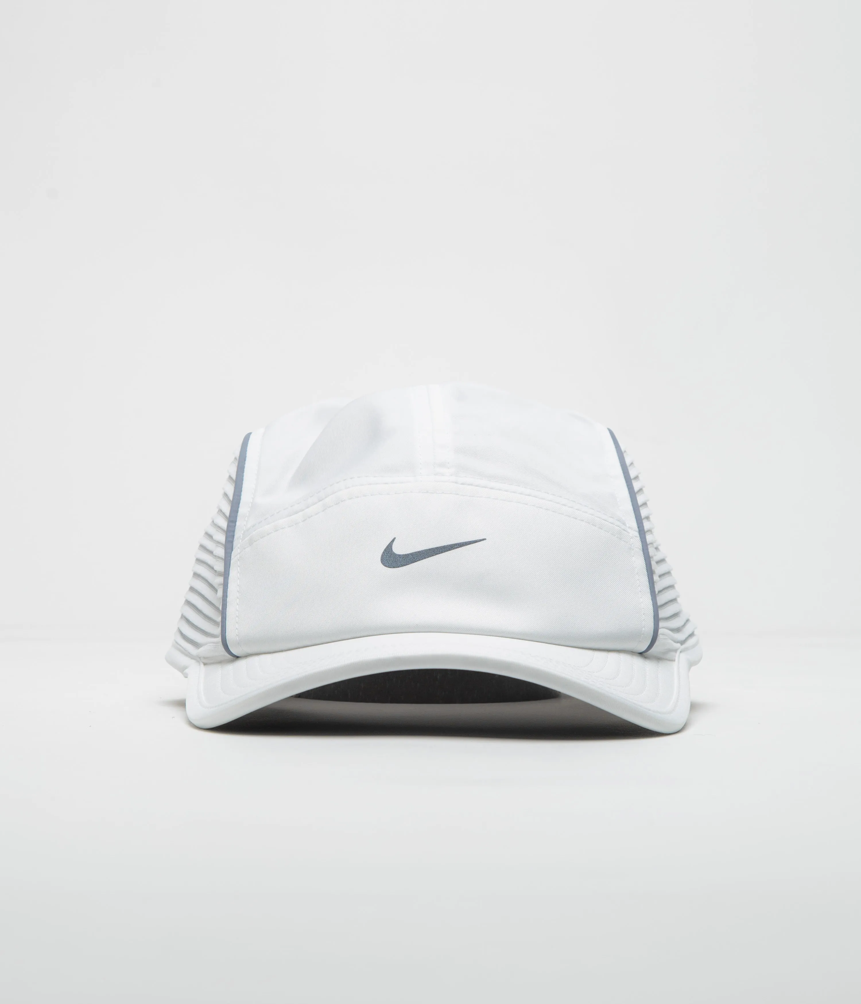 Nike AeroBill Cap - White / Anthracite / Black Nike Sportswears