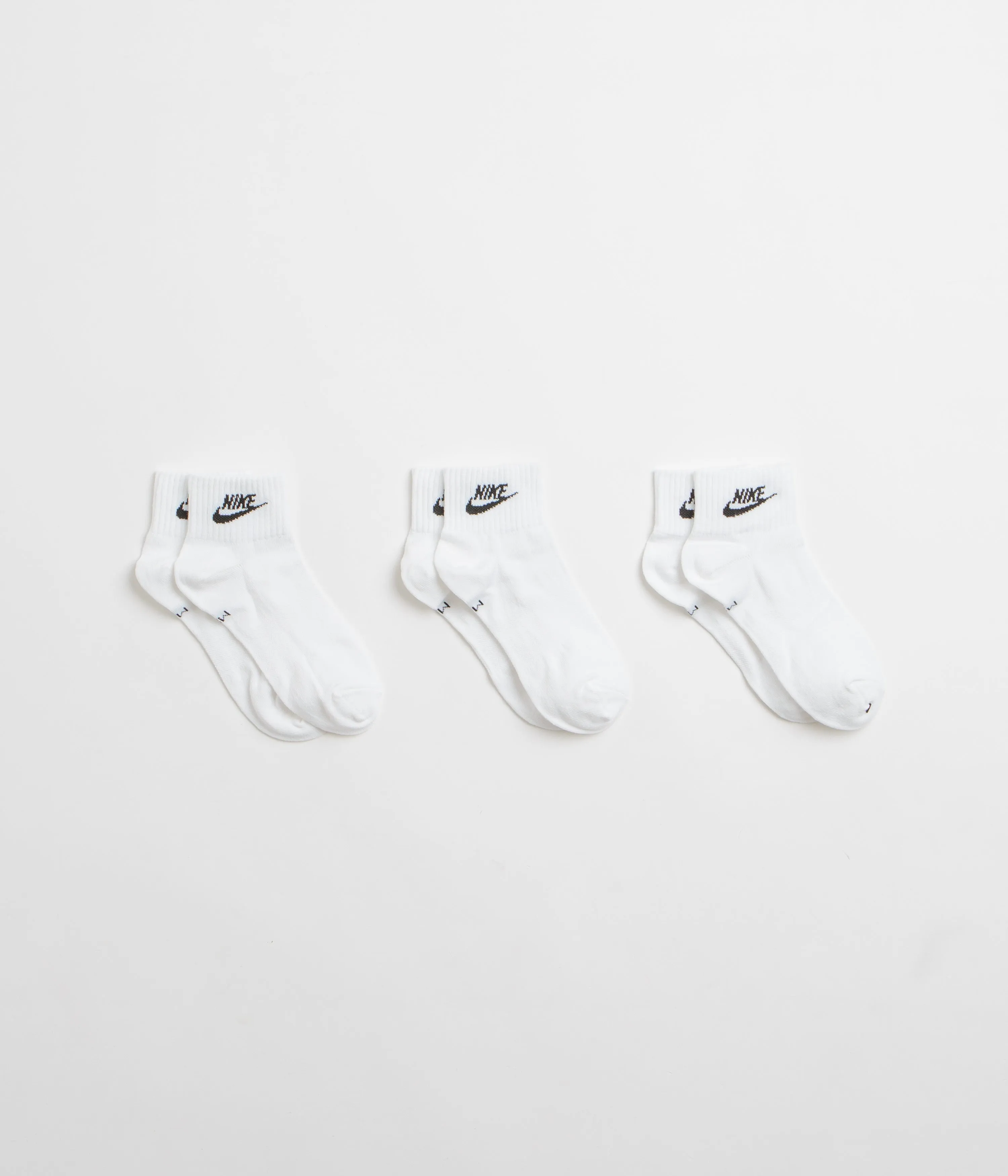 Nike Everyday Essential Ankle Socks (3 Pair) - White / Black Nike Sportswears