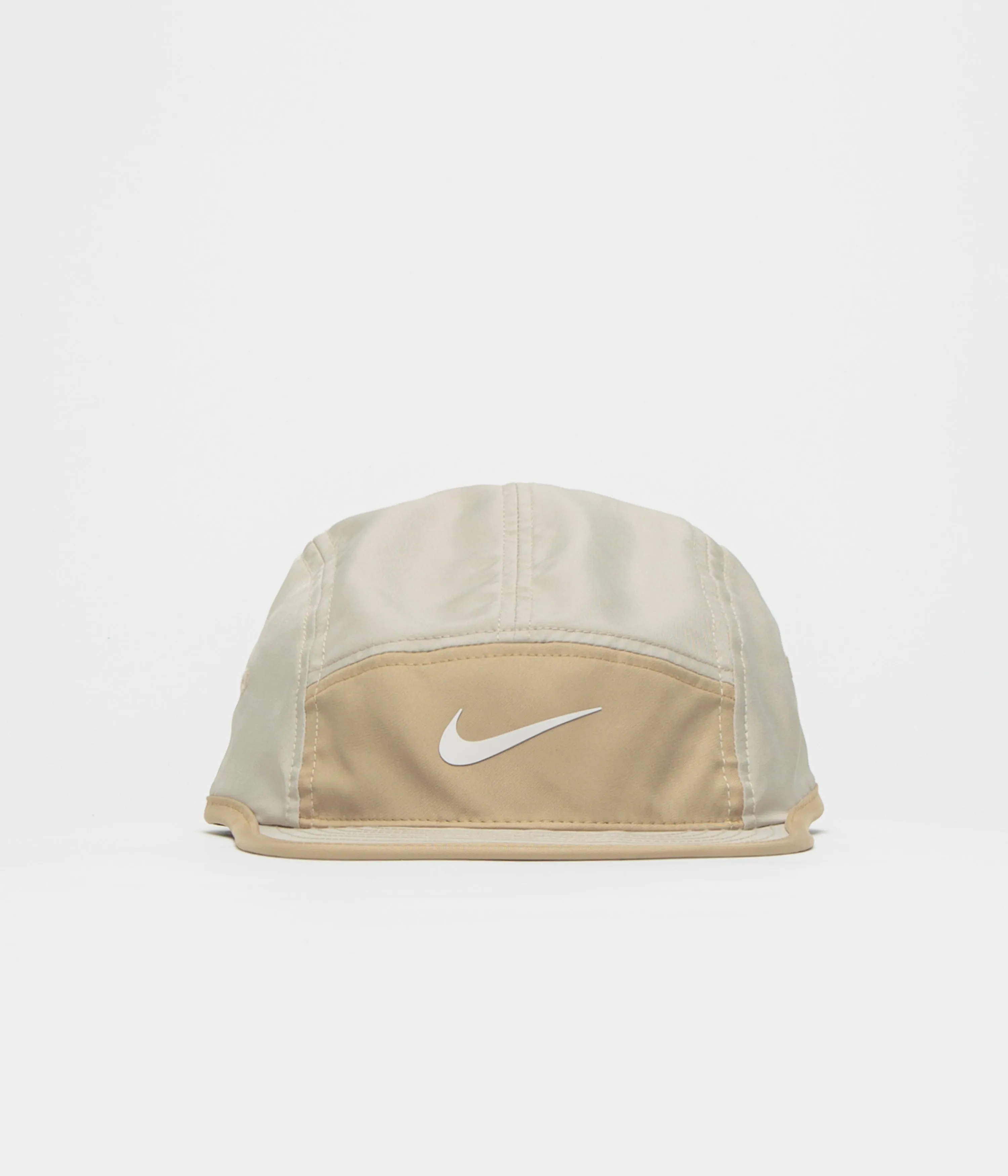 Nike Fly Cap - Desert Khaki / Parachute Beige / Phantom Nike Sportswears
