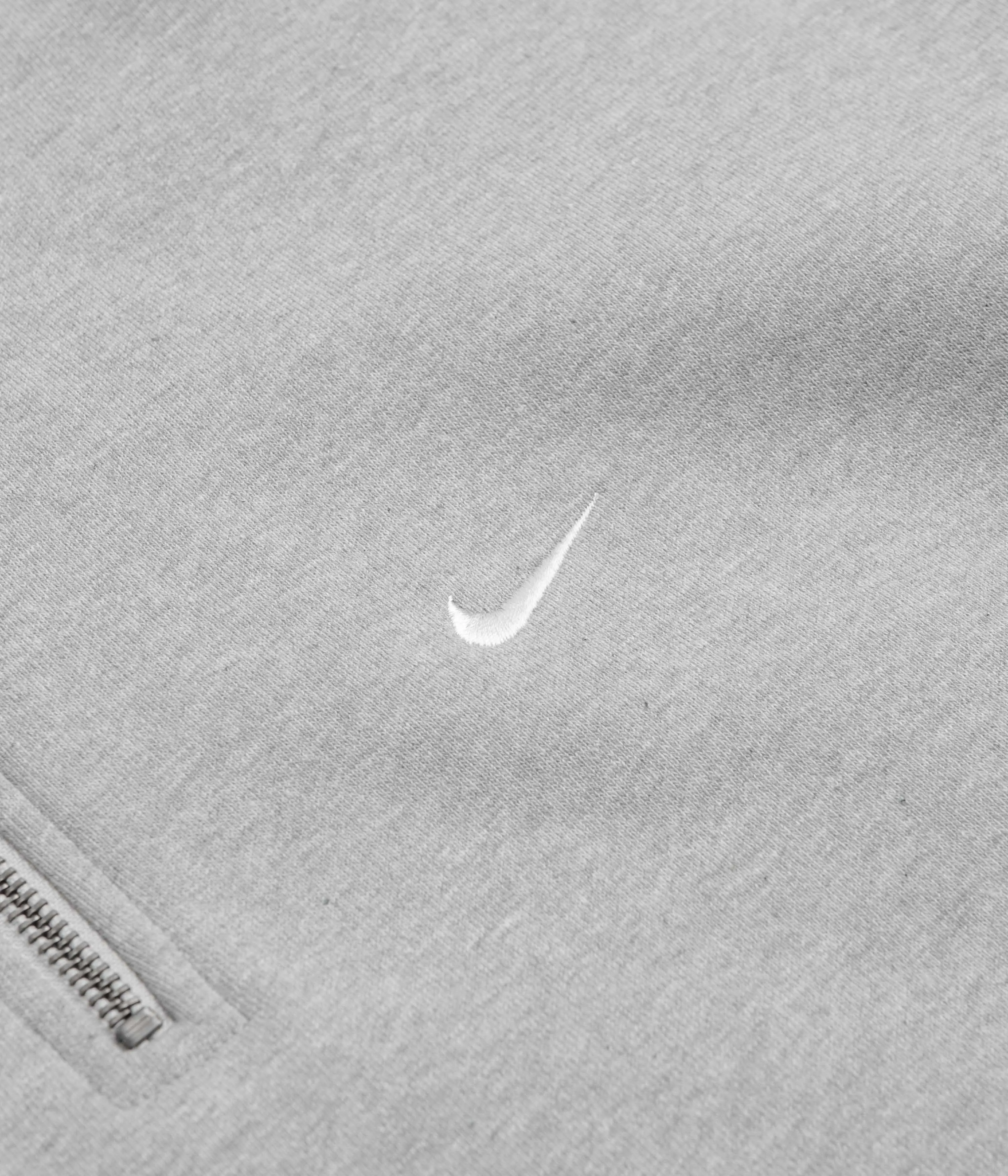 Nike Solo Swoosh 1/4 Zip Sweatshirt - Dark Grey Heather / White Nike Sportswears