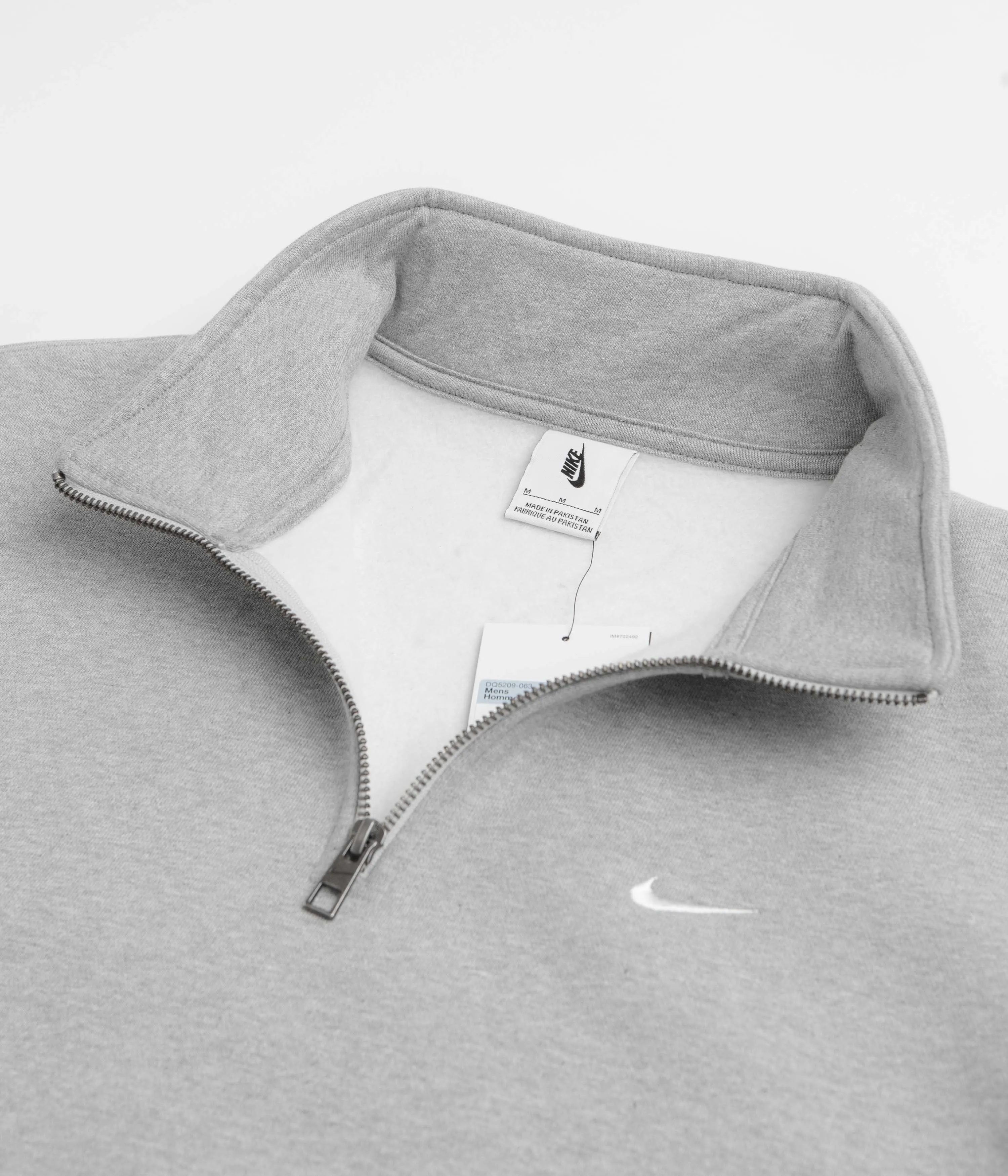 Nike Solo Swoosh 1/4 Zip Sweatshirt - Dark Grey Heather / White Nike Sportswears