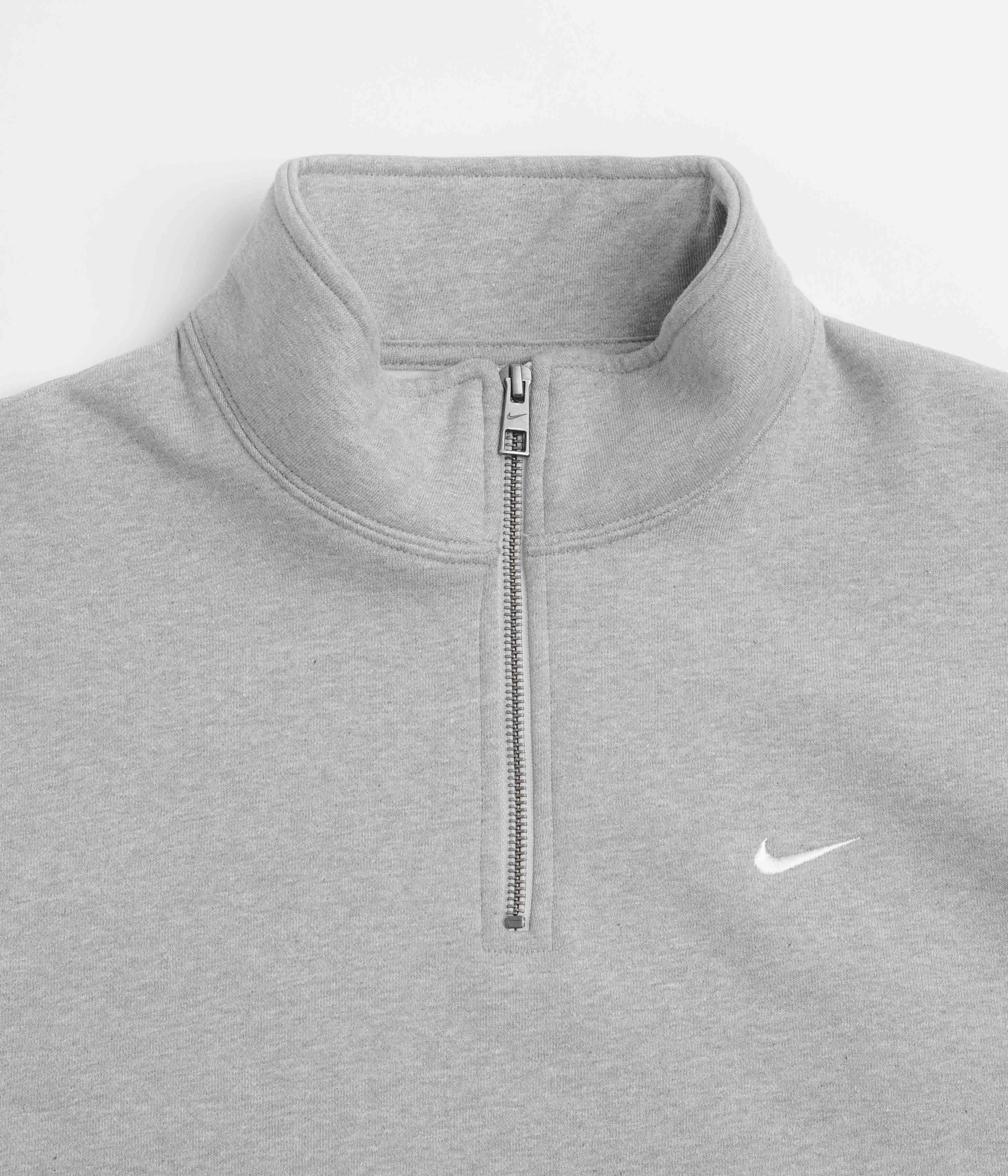 Nike Solo Swoosh 1/4 Zip Sweatshirt - Dark Grey Heather / White Nike Sportswears