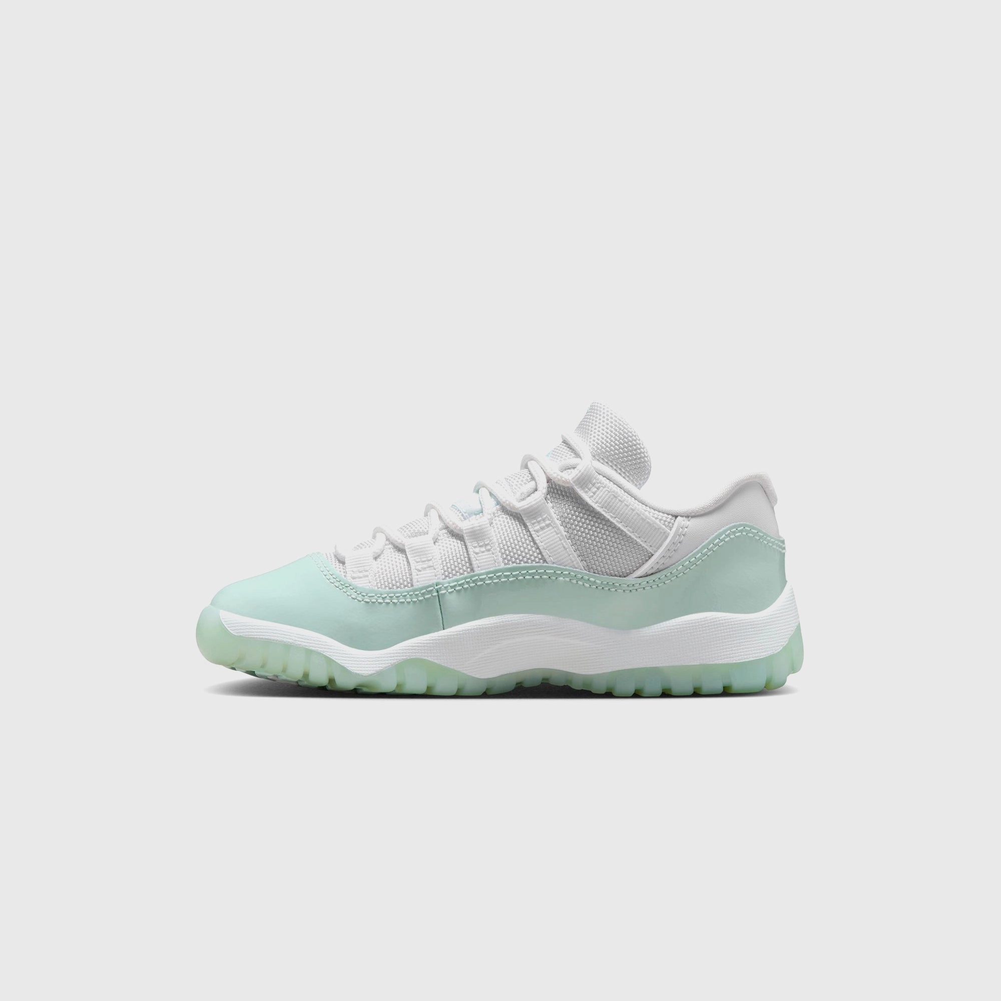 Nike PS Jordan 11 Retro Low - White / Igloo All-day streetwear kicks