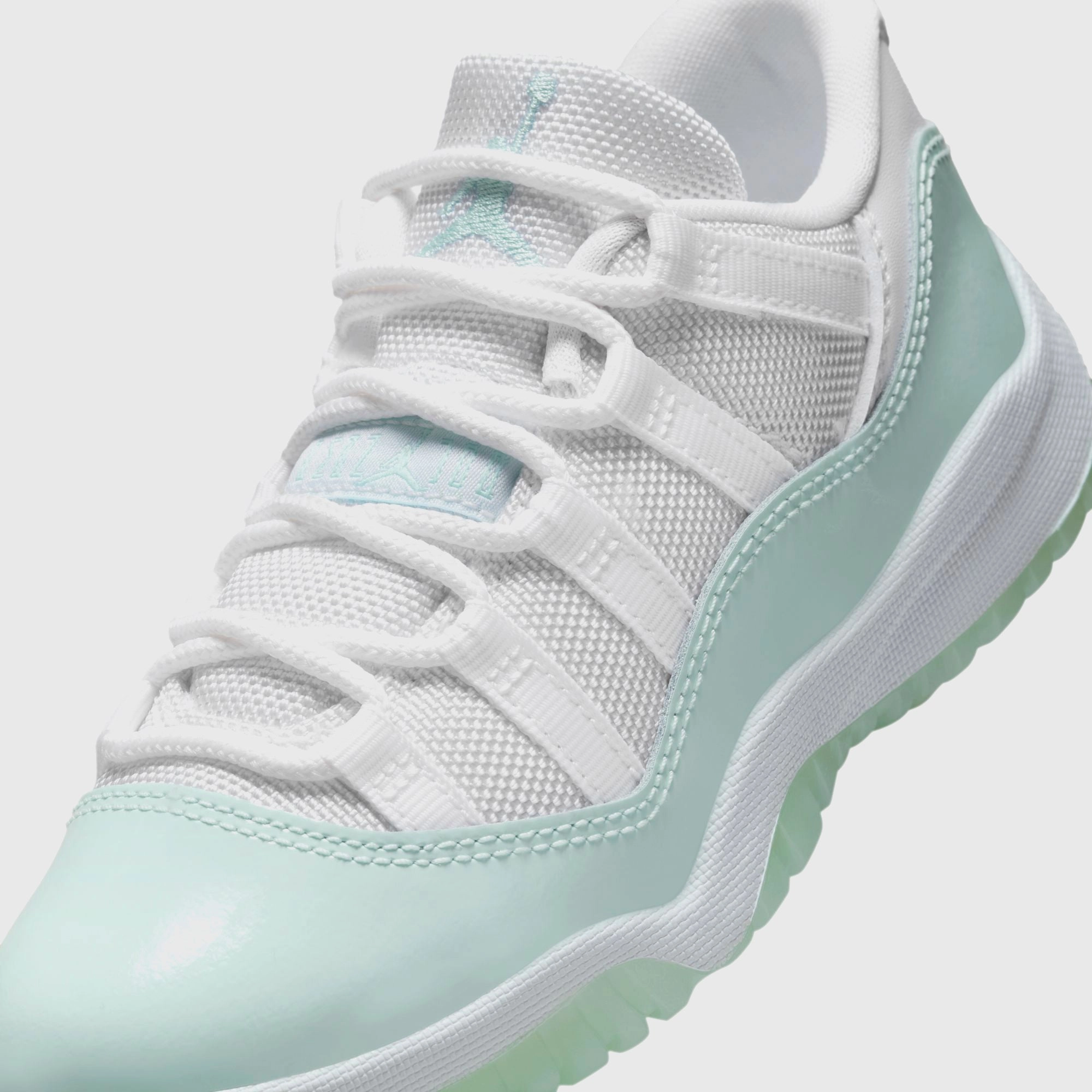 Nike PS Jordan 11 Retro Low - White / Igloo All-day streetwear kicks