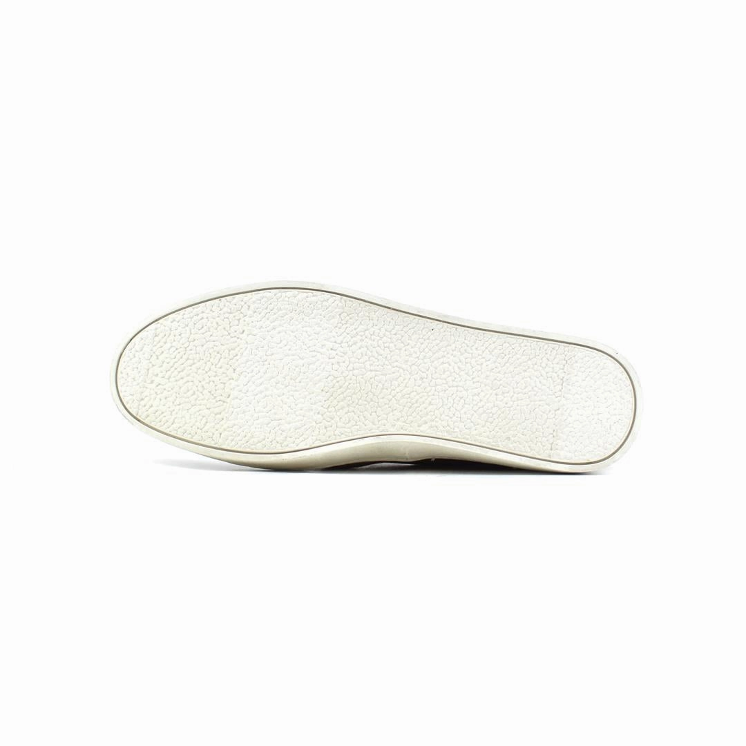 OLD NAVY 1994 affordable Old Navy shoe visuals