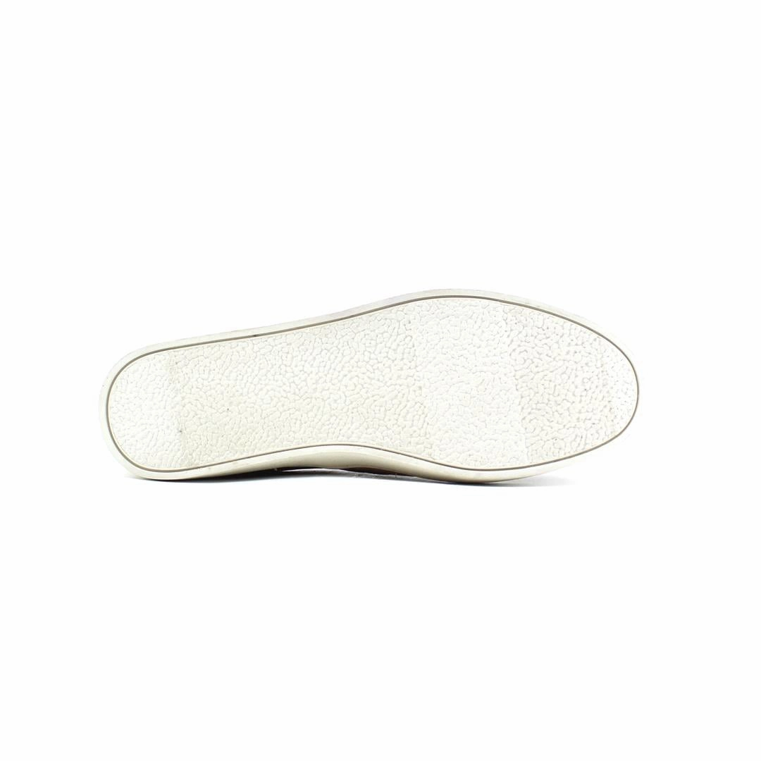 OLD NAVY 1994 affordable Old Navy shoe visuals
