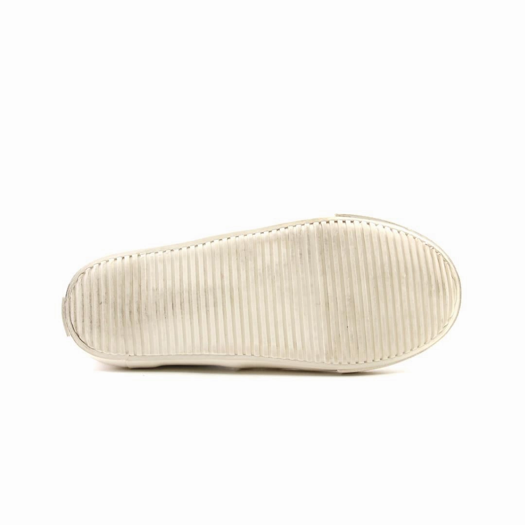 OLD NAVY 1994 affordable Old Navy shoe visuals