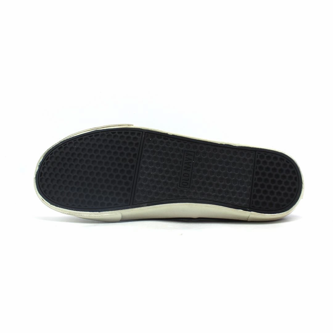 OLD NAVY 1994 affordable Old Navy shoe visuals