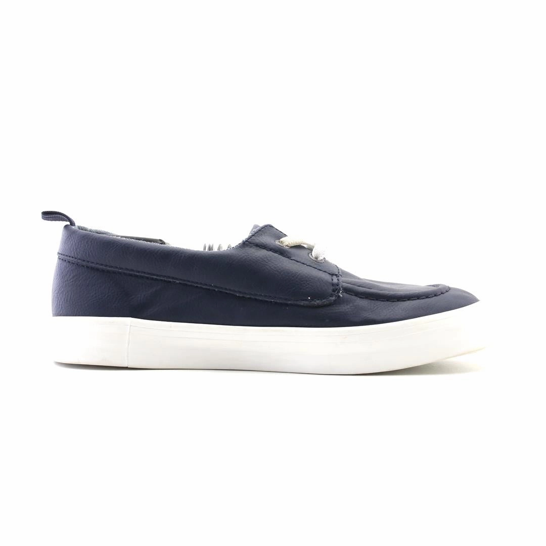 OLD NAVY 1994 everyday Old Navy footwear looks